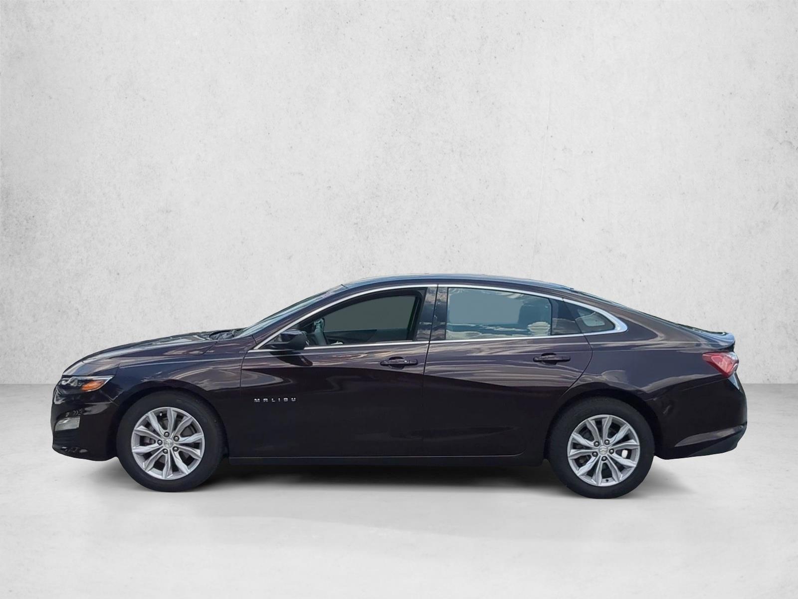 Thumbnail: 2021 Chevrolet Malibu - 2