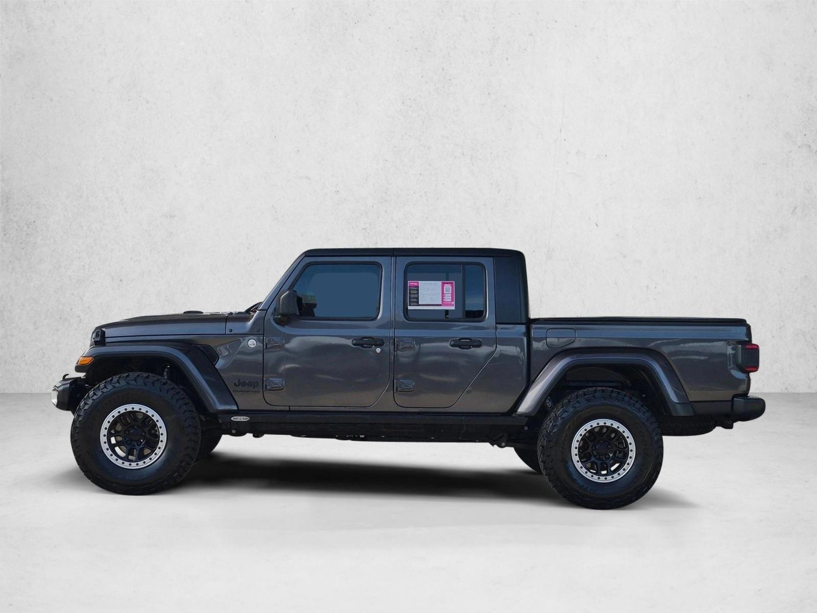 Thumbnail: 2021 Jeep Gladiator - 2