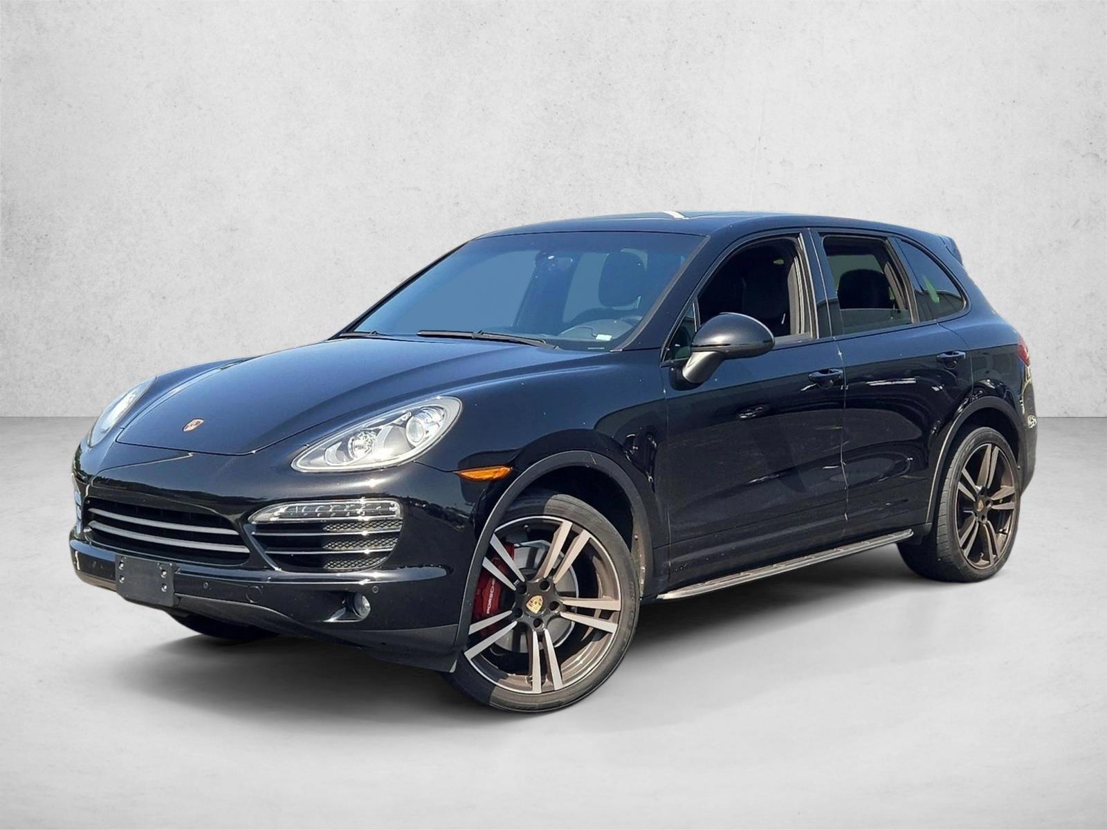 Thumbnail: 2013 Porsche Cayenne - 1