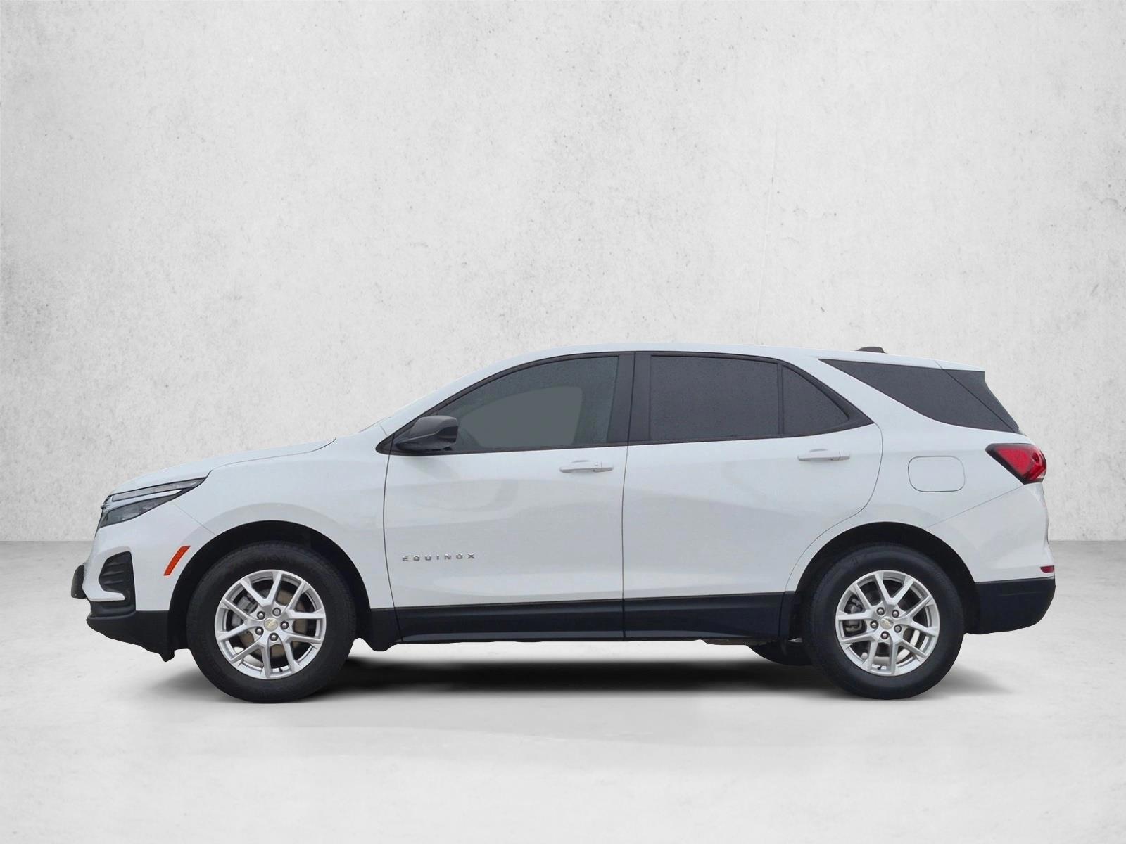 Thumbnail: 2022 Chevrolet Equinox - 2