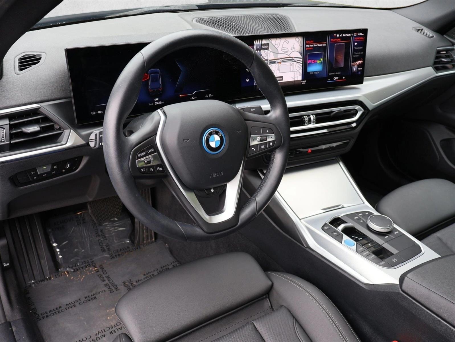 Thumbnail: 2023 BMW i4 - 3