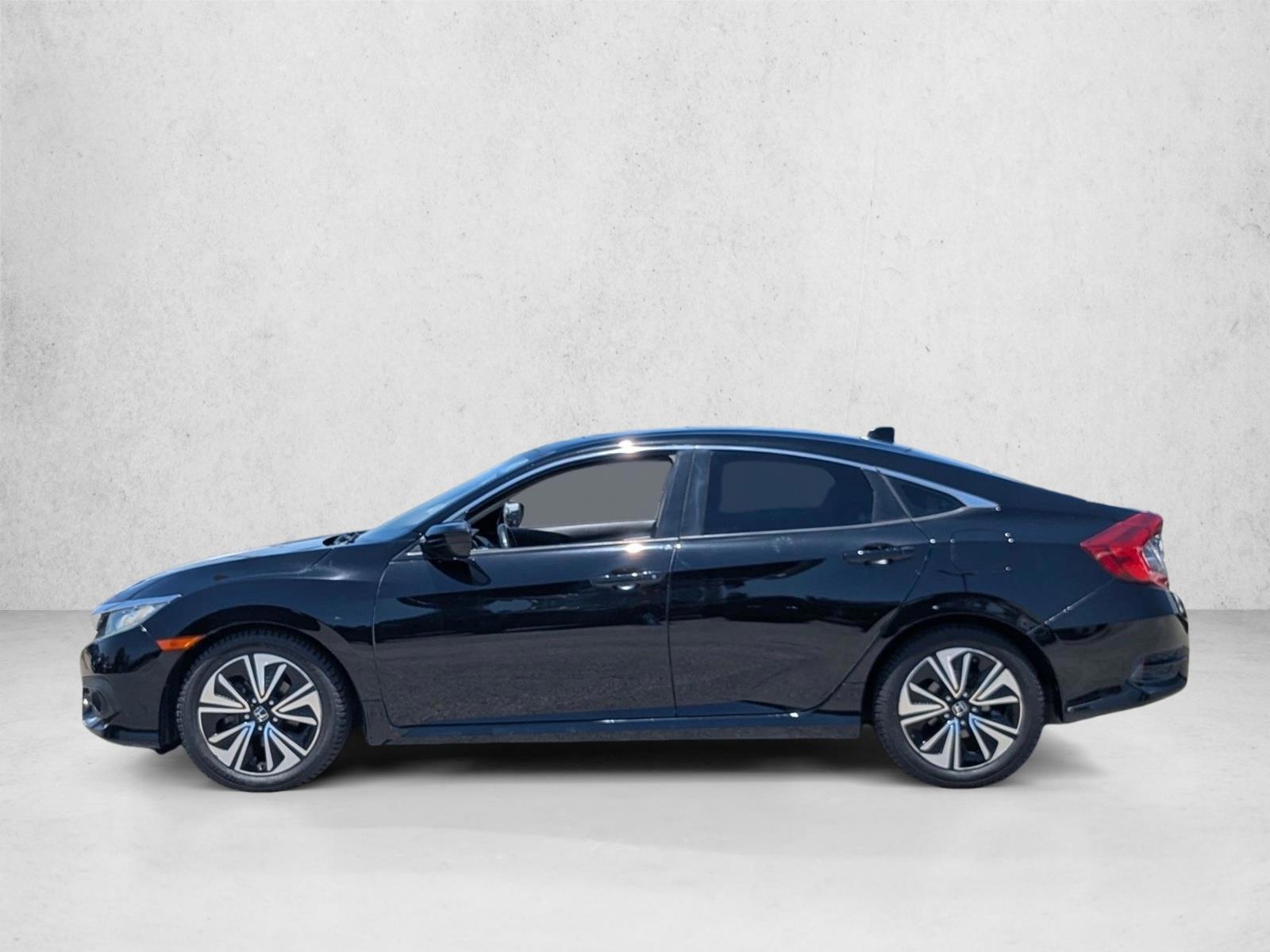 Thumbnail: 2016 Honda Civic - 2
