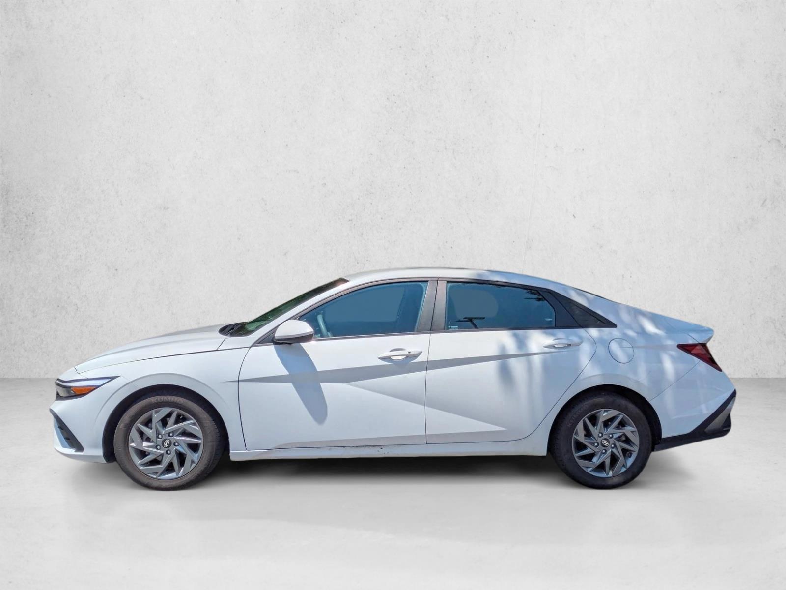 Thumbnail: 2024 Hyundai Elantra - 2