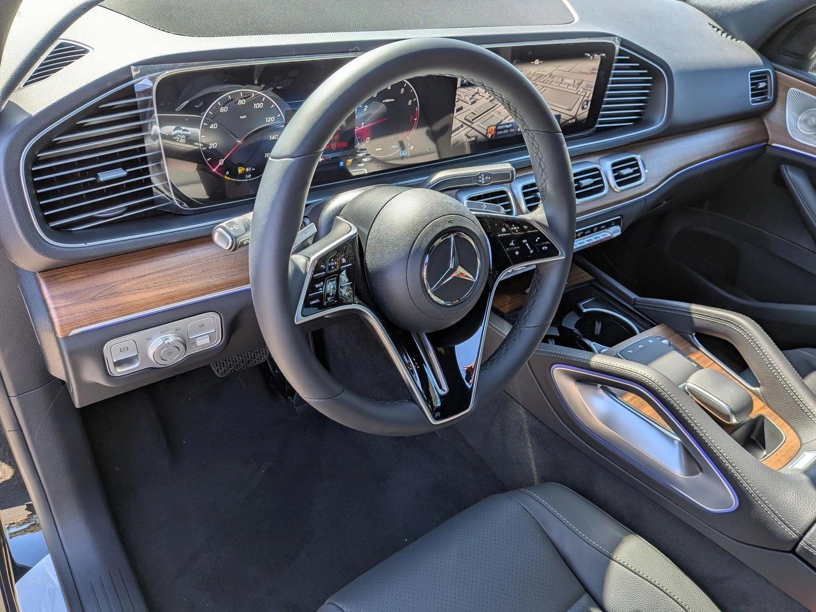 Thumbnail: 2026 Mercedes-Benz GLE - 3