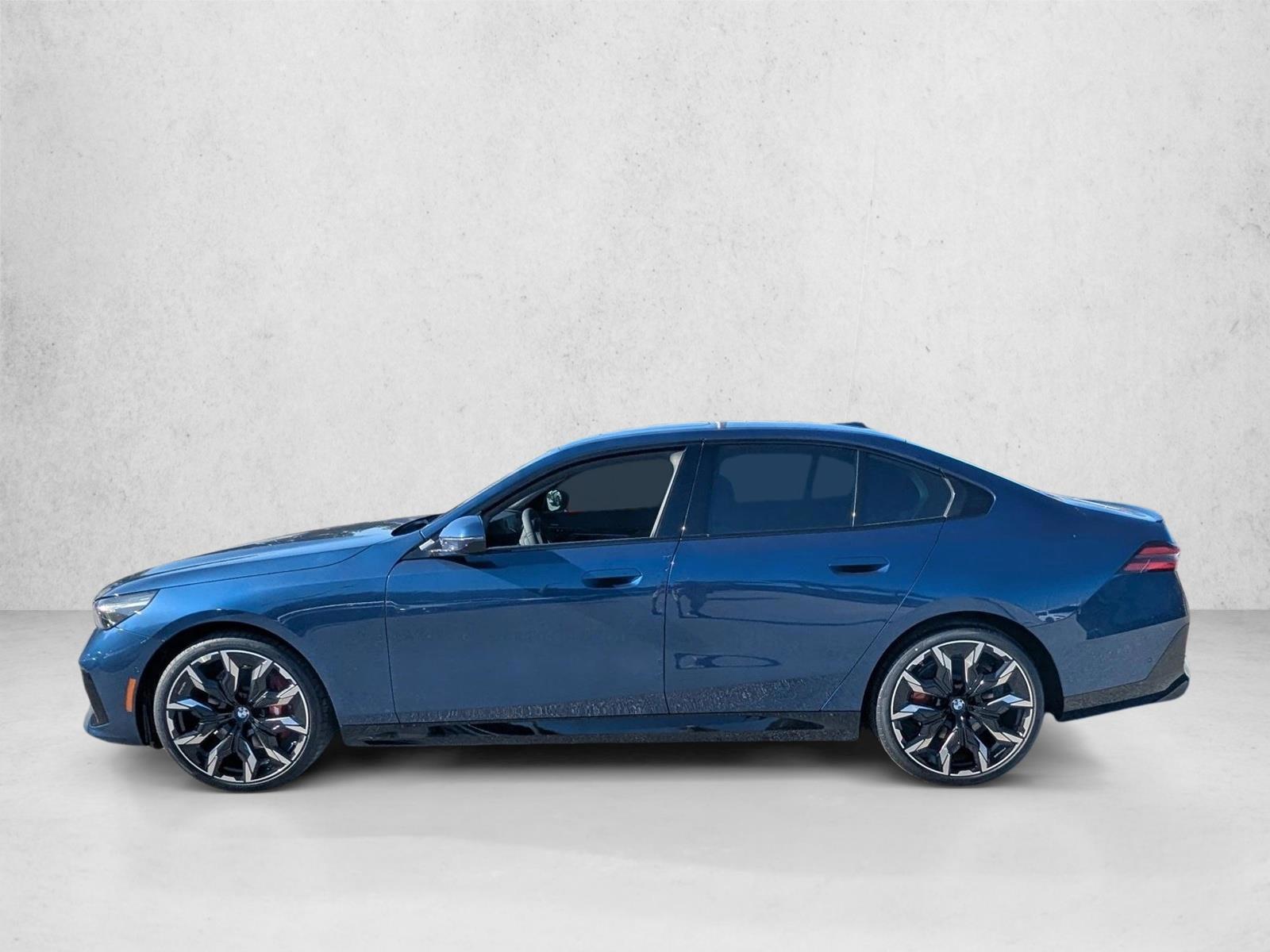 Thumbnail: 2027 BMW 5 Series - 2