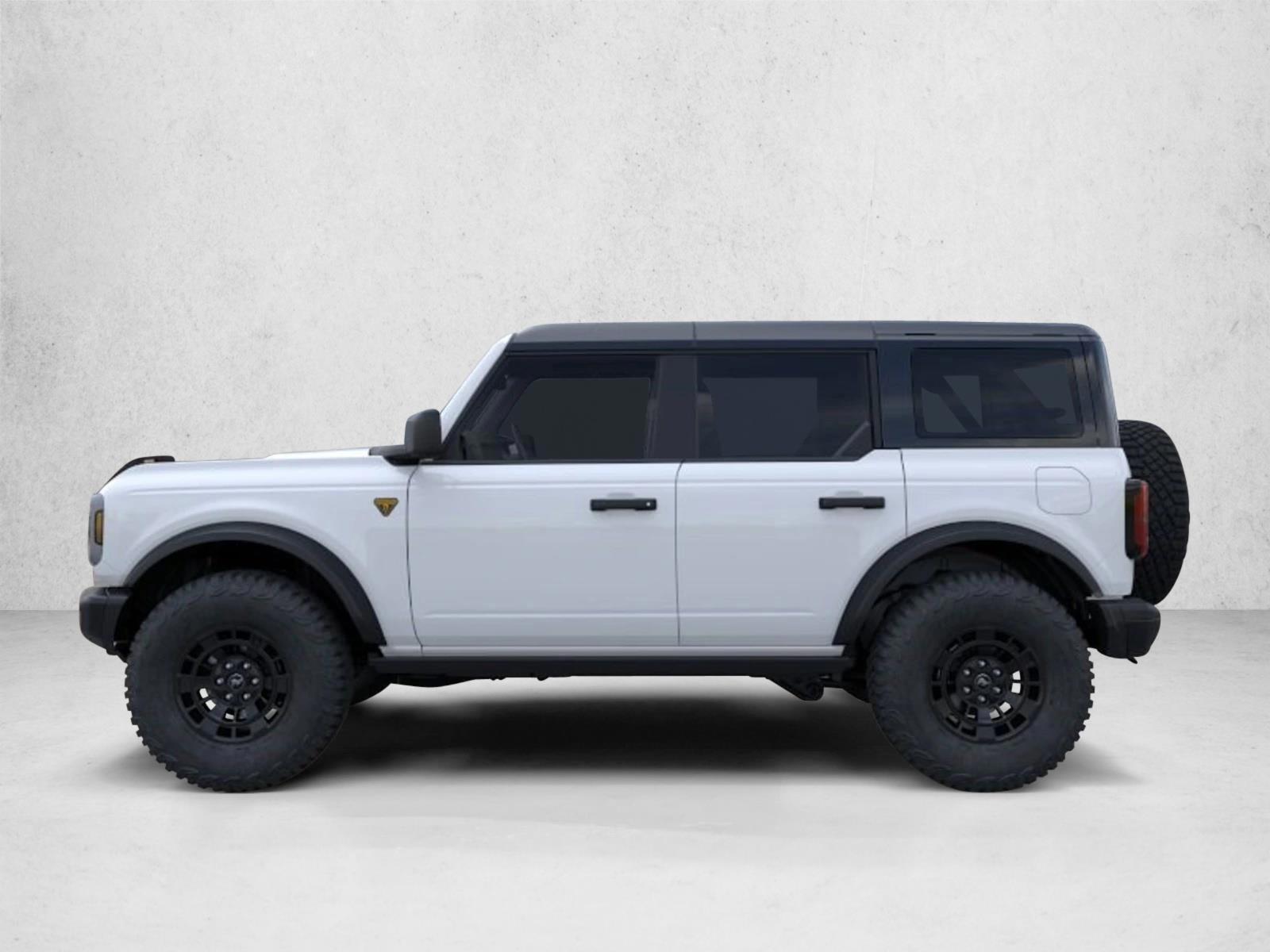 Thumbnail: 2026 Ford Bronco - 3