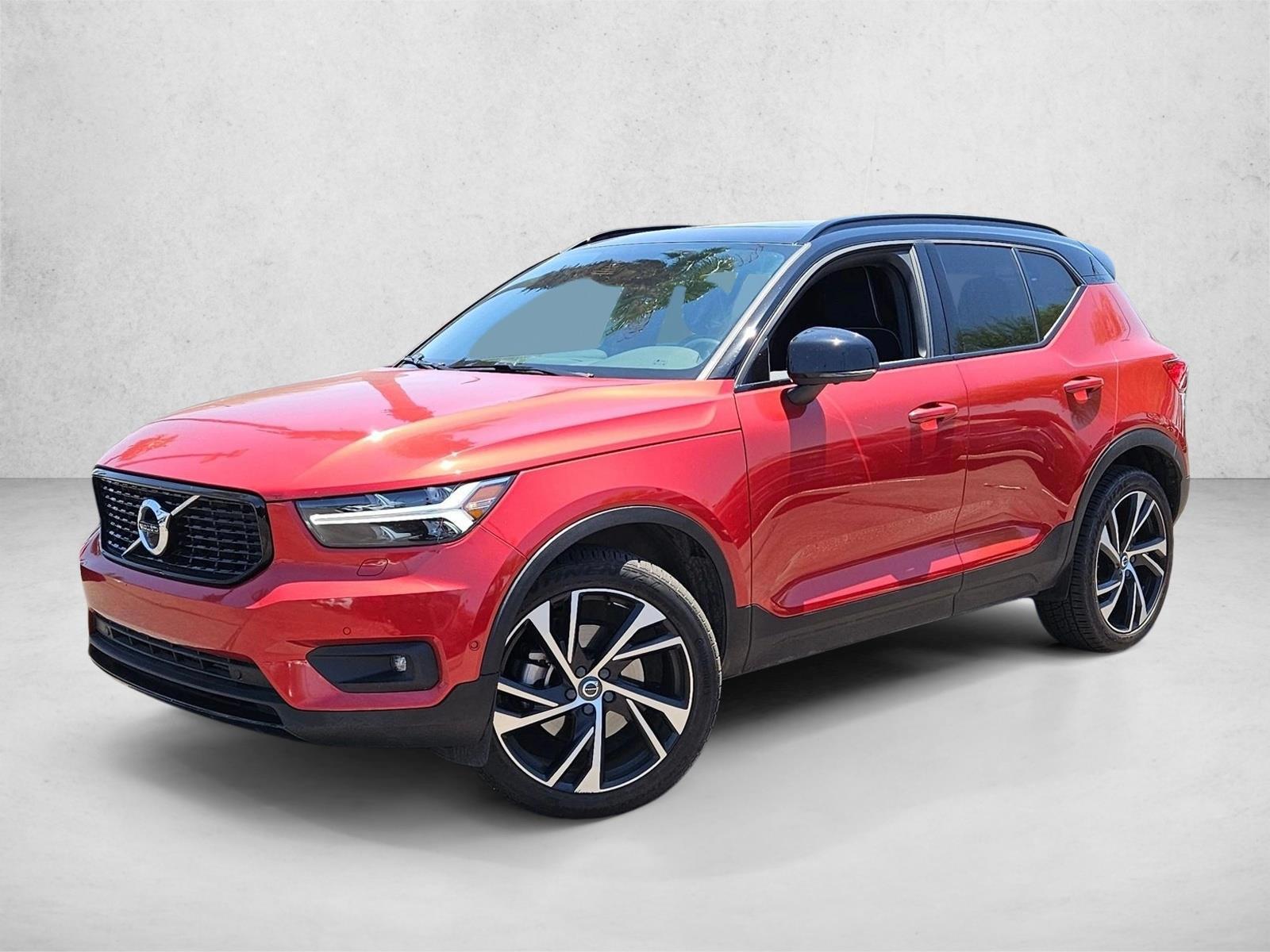 Thumbnail: 2019 Volvo XC40 - 1