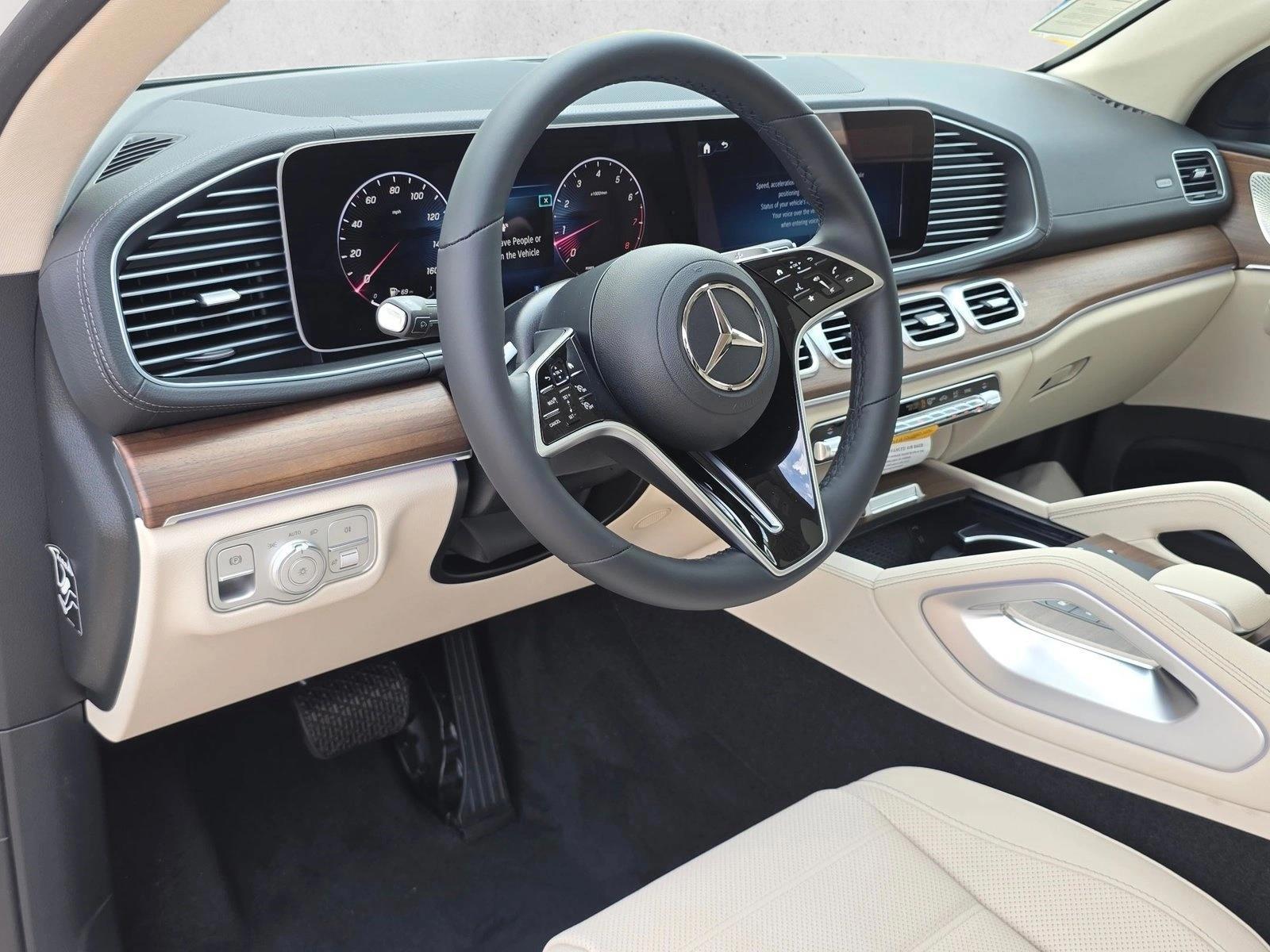 Thumbnail: 2026 Mercedes-Benz GLE - 3