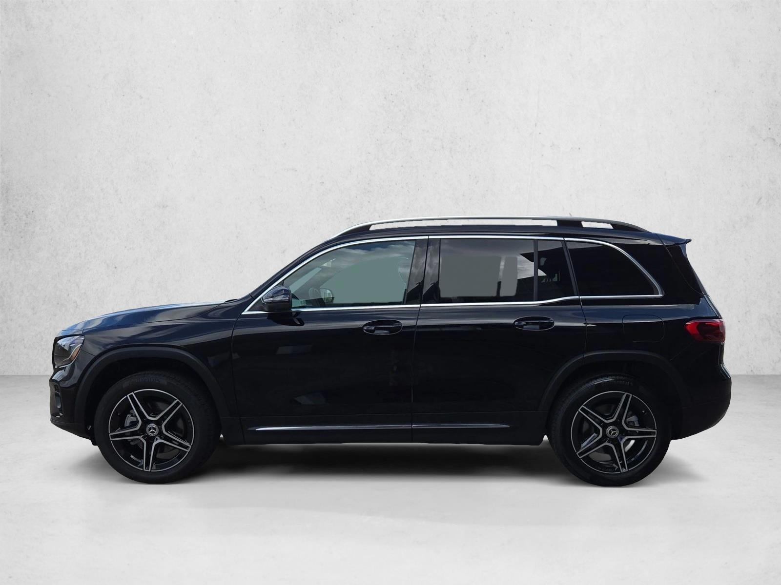 Thumbnail: 2026 Mercedes-Benz GLB - 2