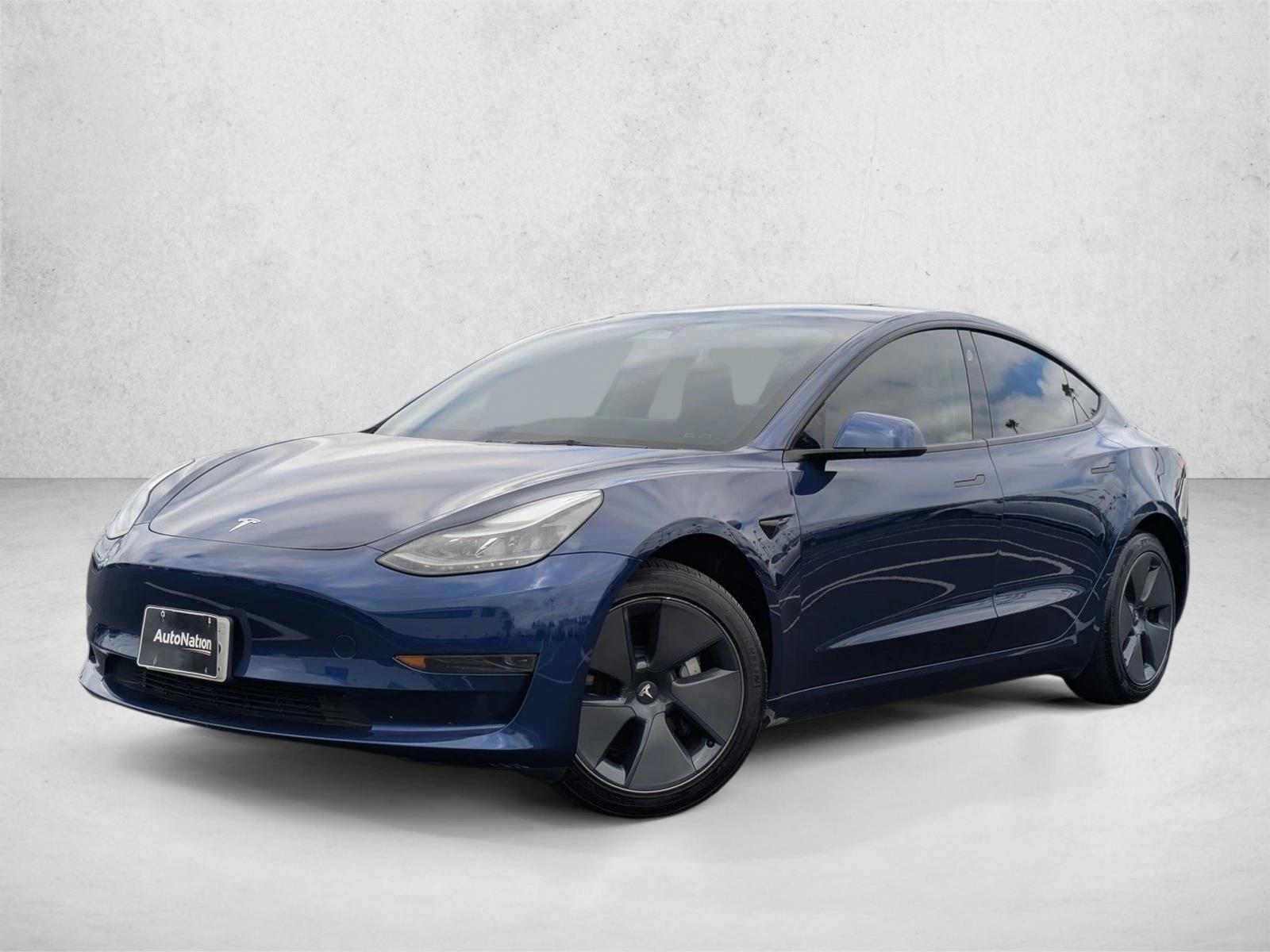 Thumbnail: 2023 Tesla Model 3 - 1