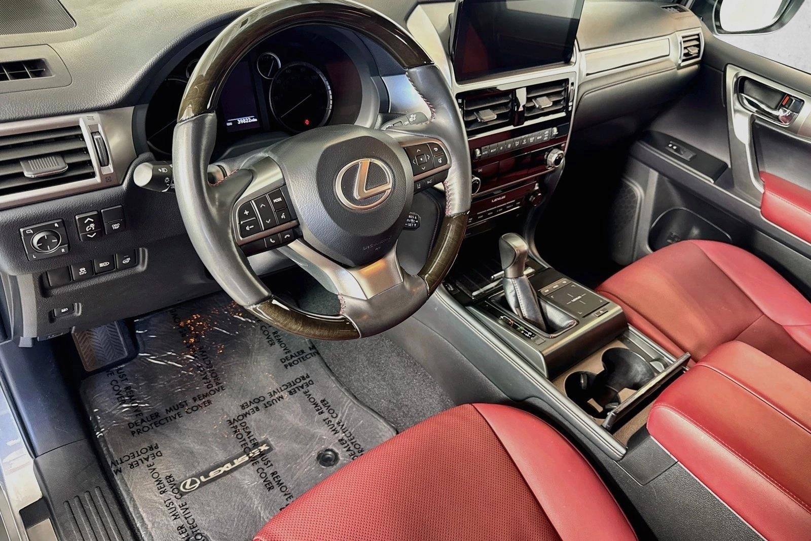 Thumbnail: 2023 Lexus GX - 3
