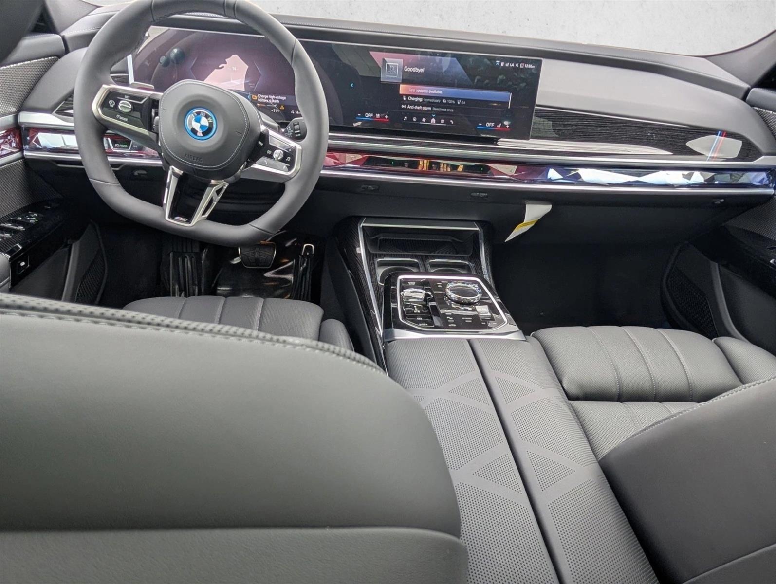 Thumbnail: 2026 BMW i7 - 4