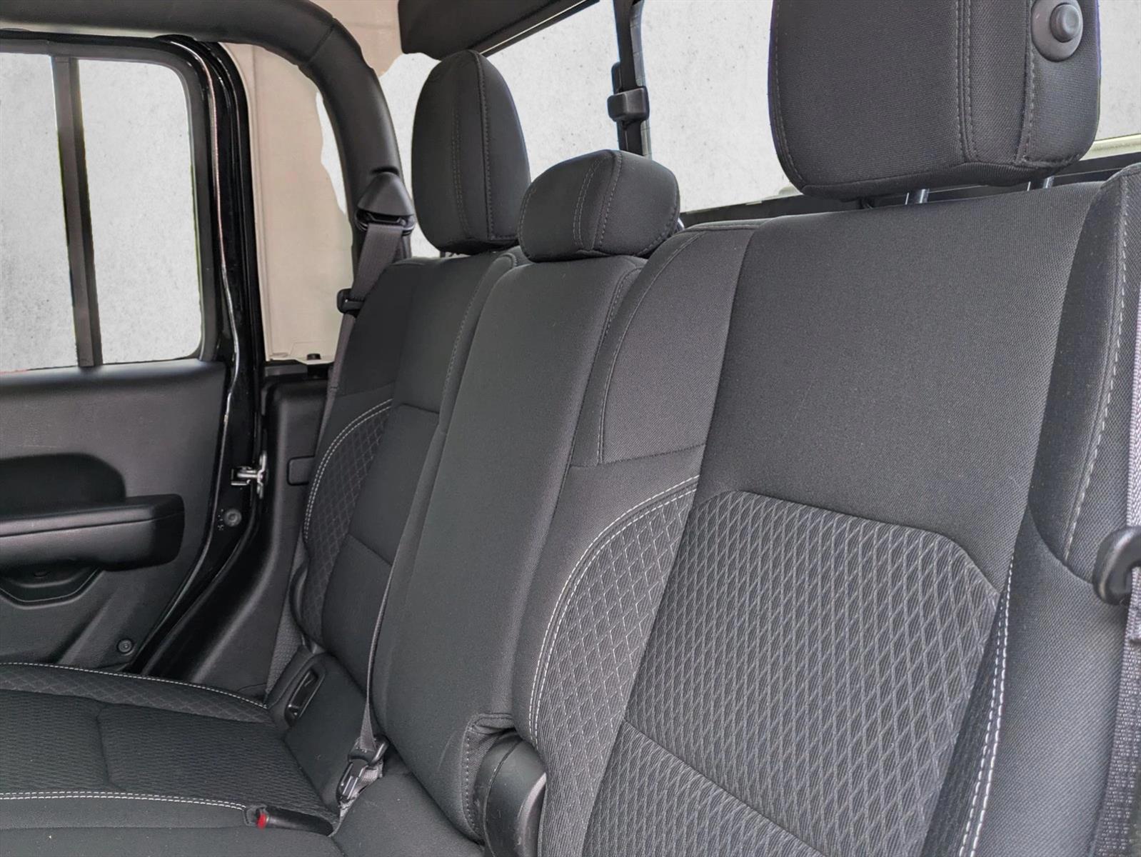 2021 Jeep Gladiator 80TH - Photo 21