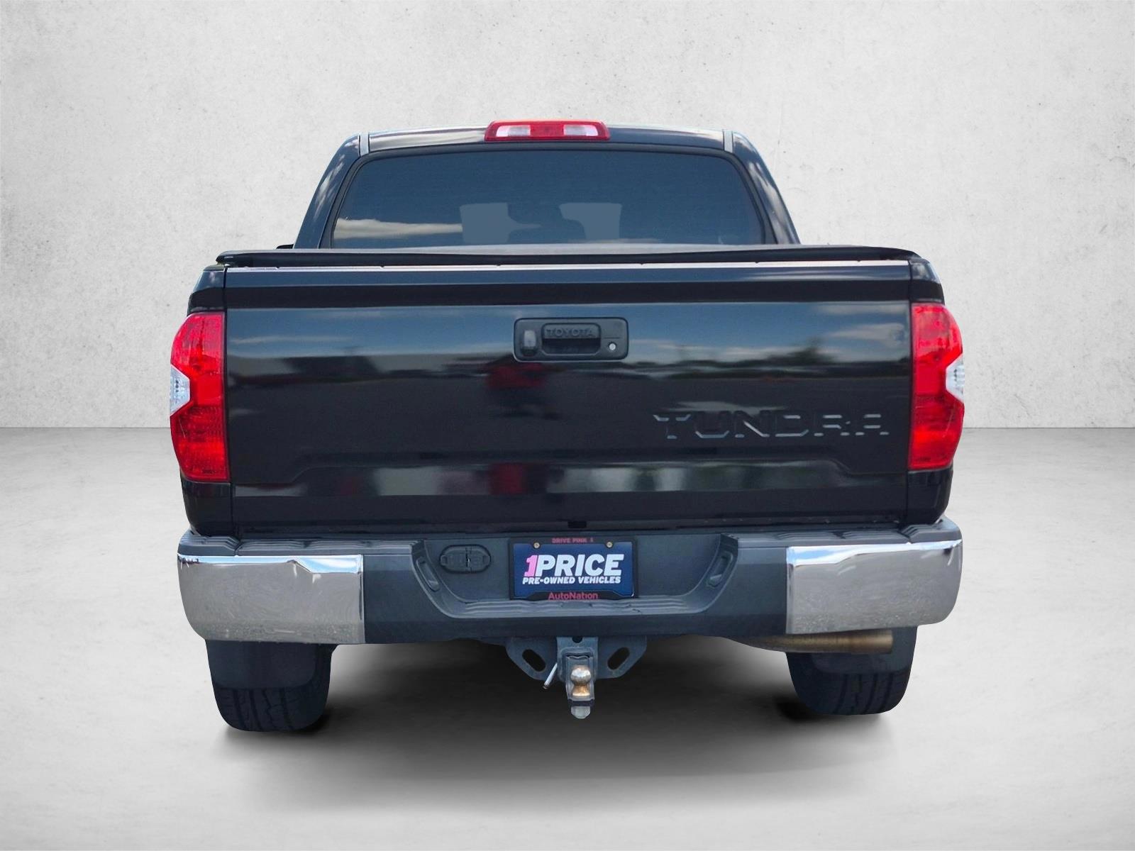 2016 Toyota Tundra SR5 - Photo 6