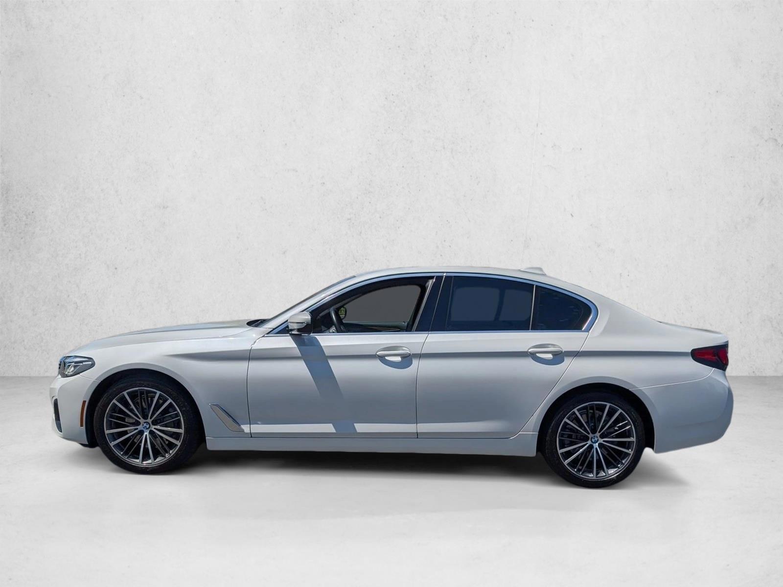 Thumbnail: 2021 BMW 5 Series - 2