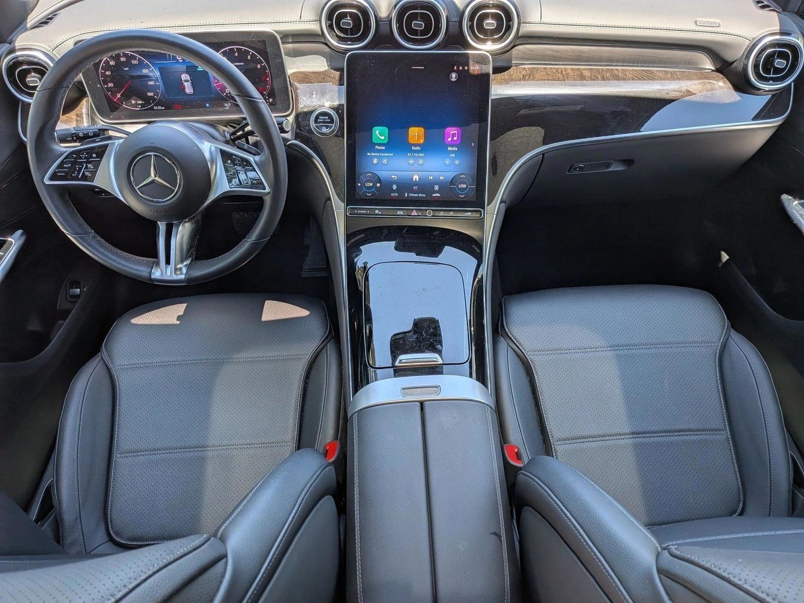 Thumbnail: 2025 Mercedes-Benz GLC - 4