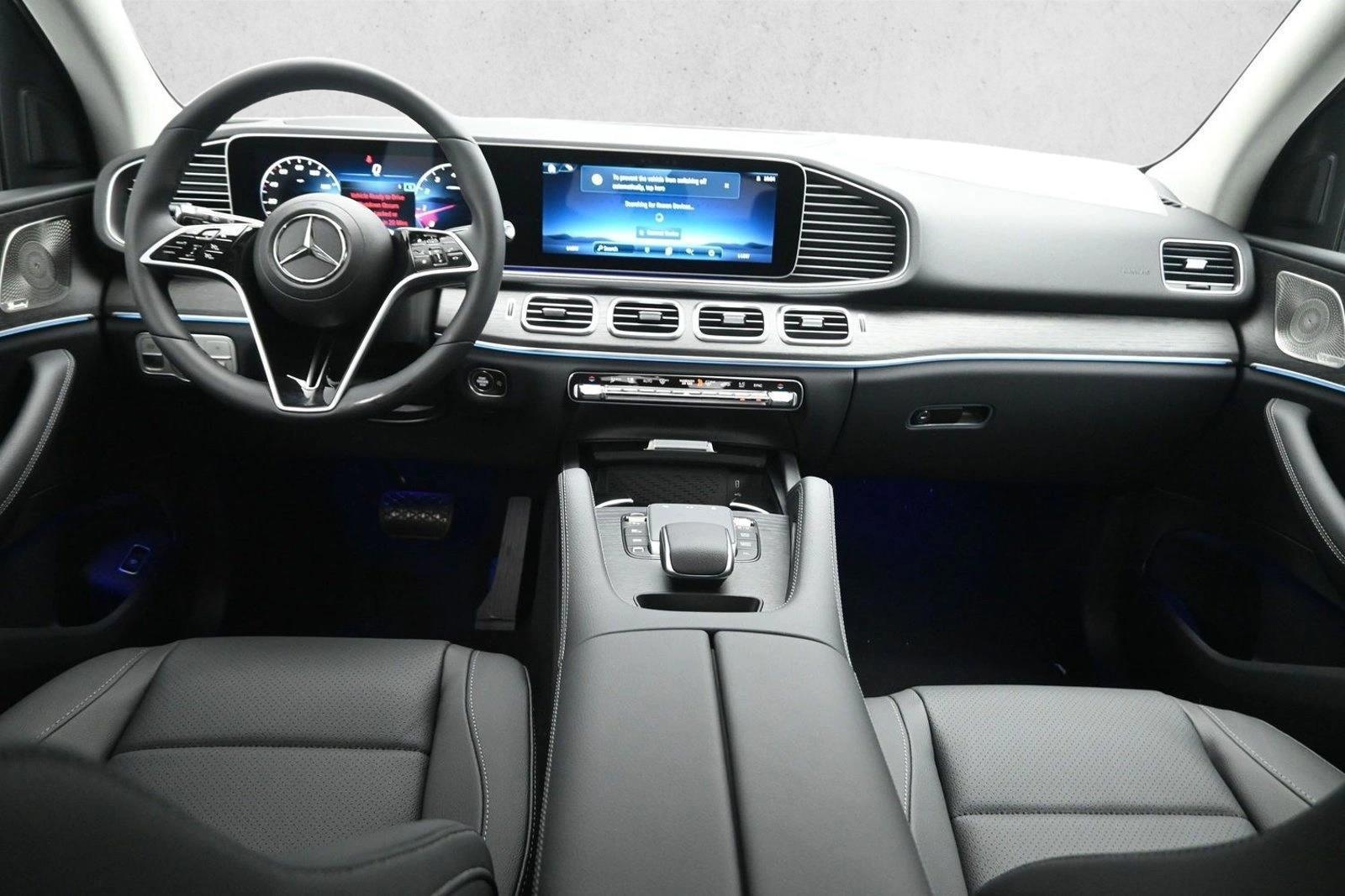 Thumbnail: 2026 Mercedes-Benz GLE - 3