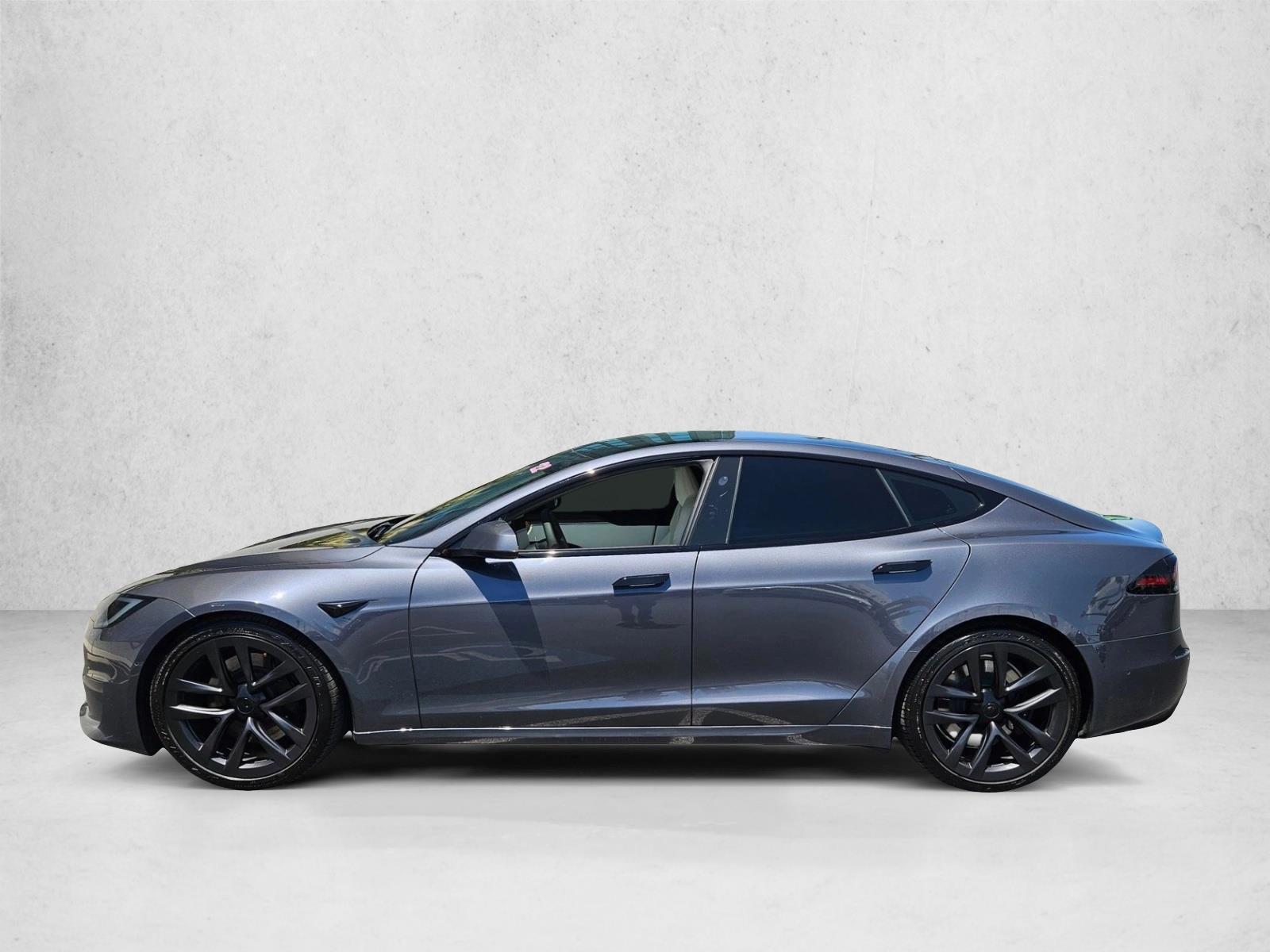 Thumbnail: 2022 Tesla Model S - 2