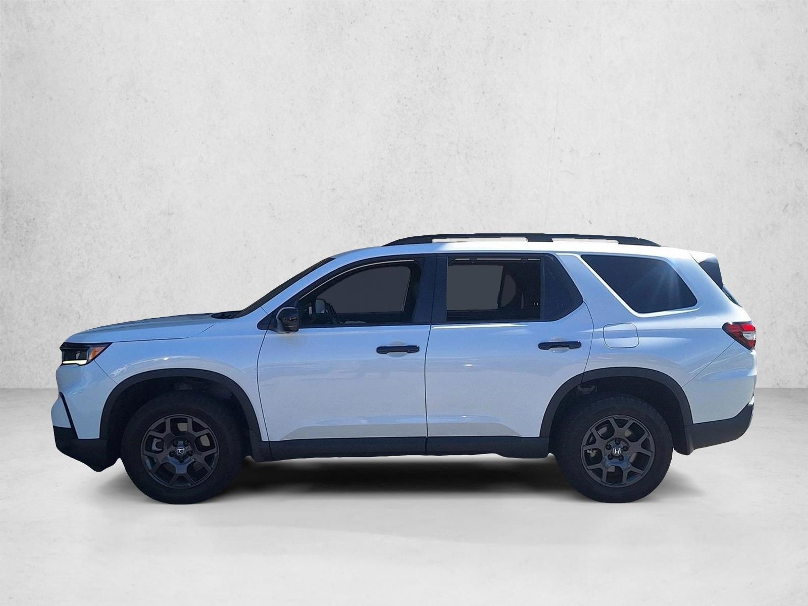 Thumbnail: 2024 Honda Pilot - 3