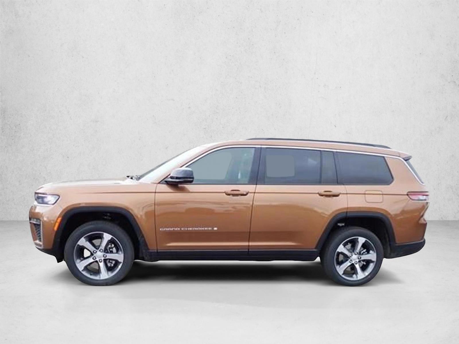 Thumbnail: 2026 Jeep Grand Cherokee L - 2