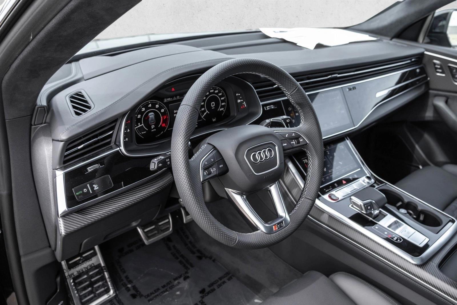 Thumbnail: 2026 Audi RS Q8 - 3