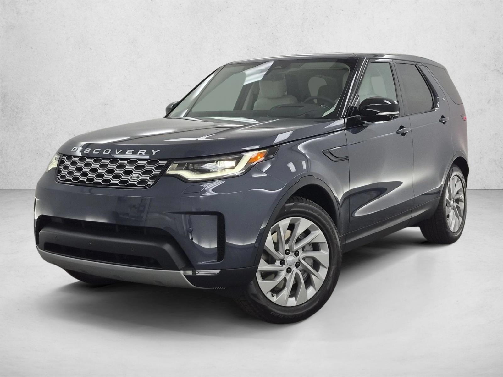 Thumbnail: 2026 Land Rover Discovery - 1