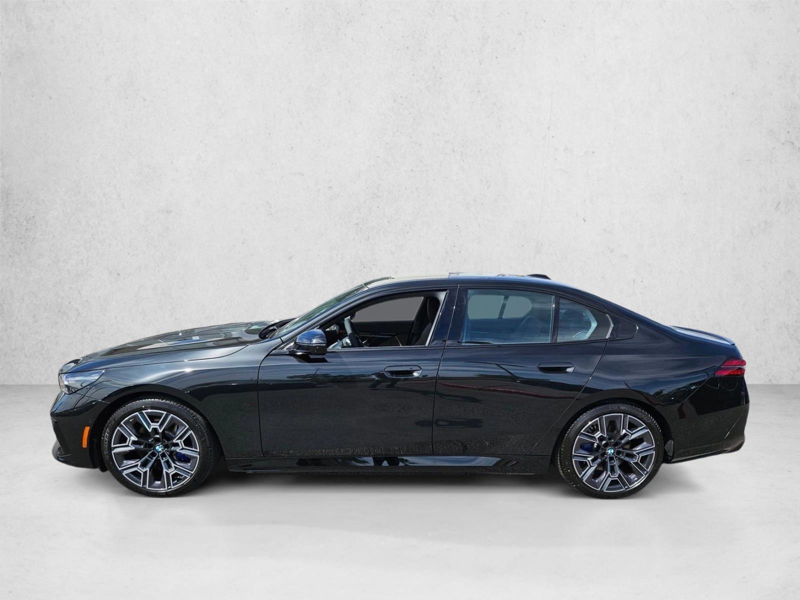 Thumbnail: 2026 BMW i5 - 2