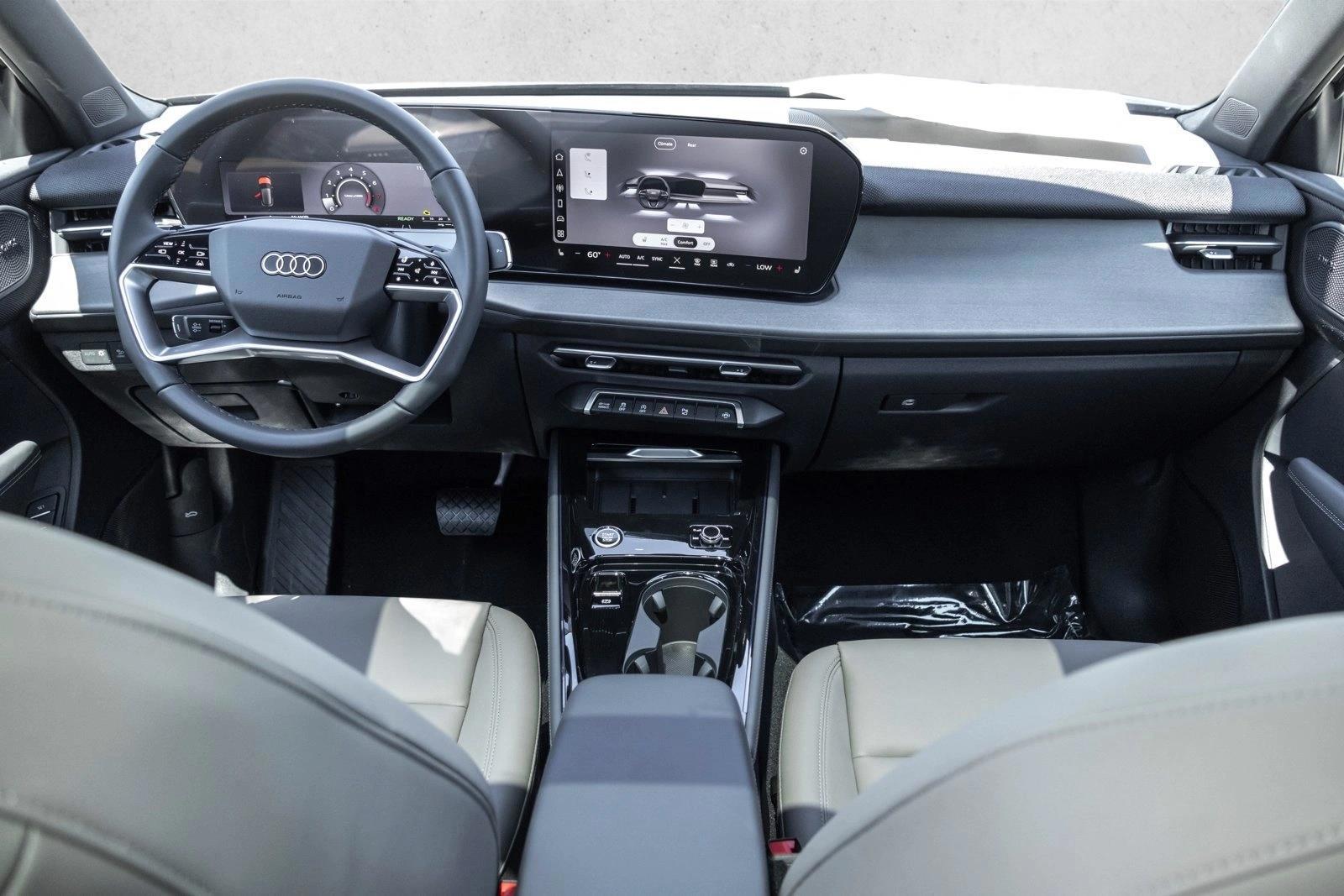 Thumbnail: 2026 Audi Q3 - 4