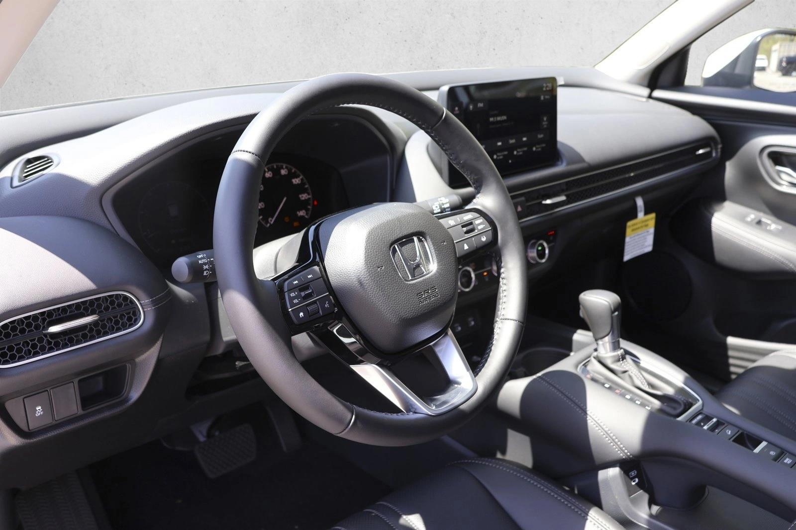 Thumbnail: 2026 Honda HR-V - 3
