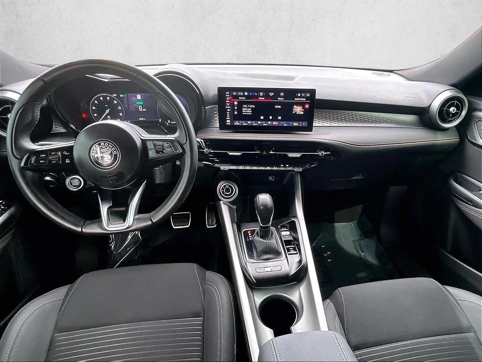 Thumbnail: 2025 Alfa Romeo Tonale - 5