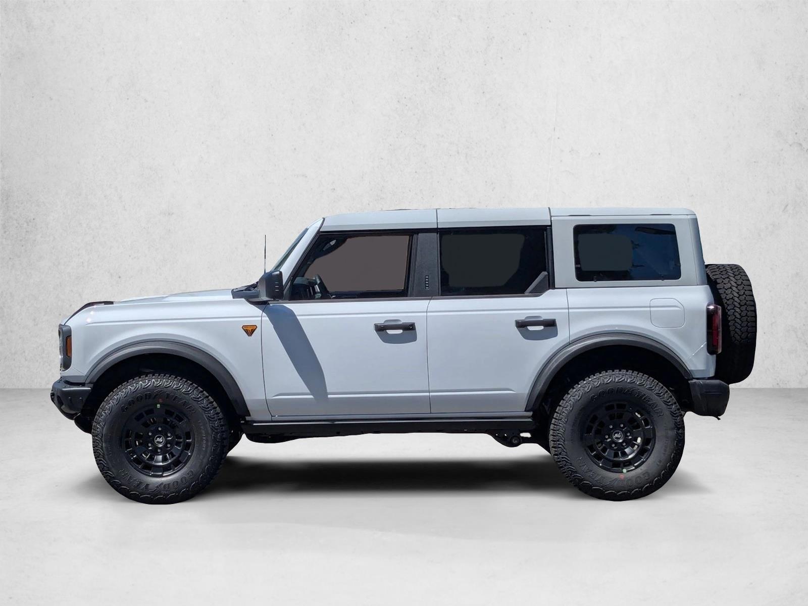 Thumbnail: 2026 Ford Bronco - 2