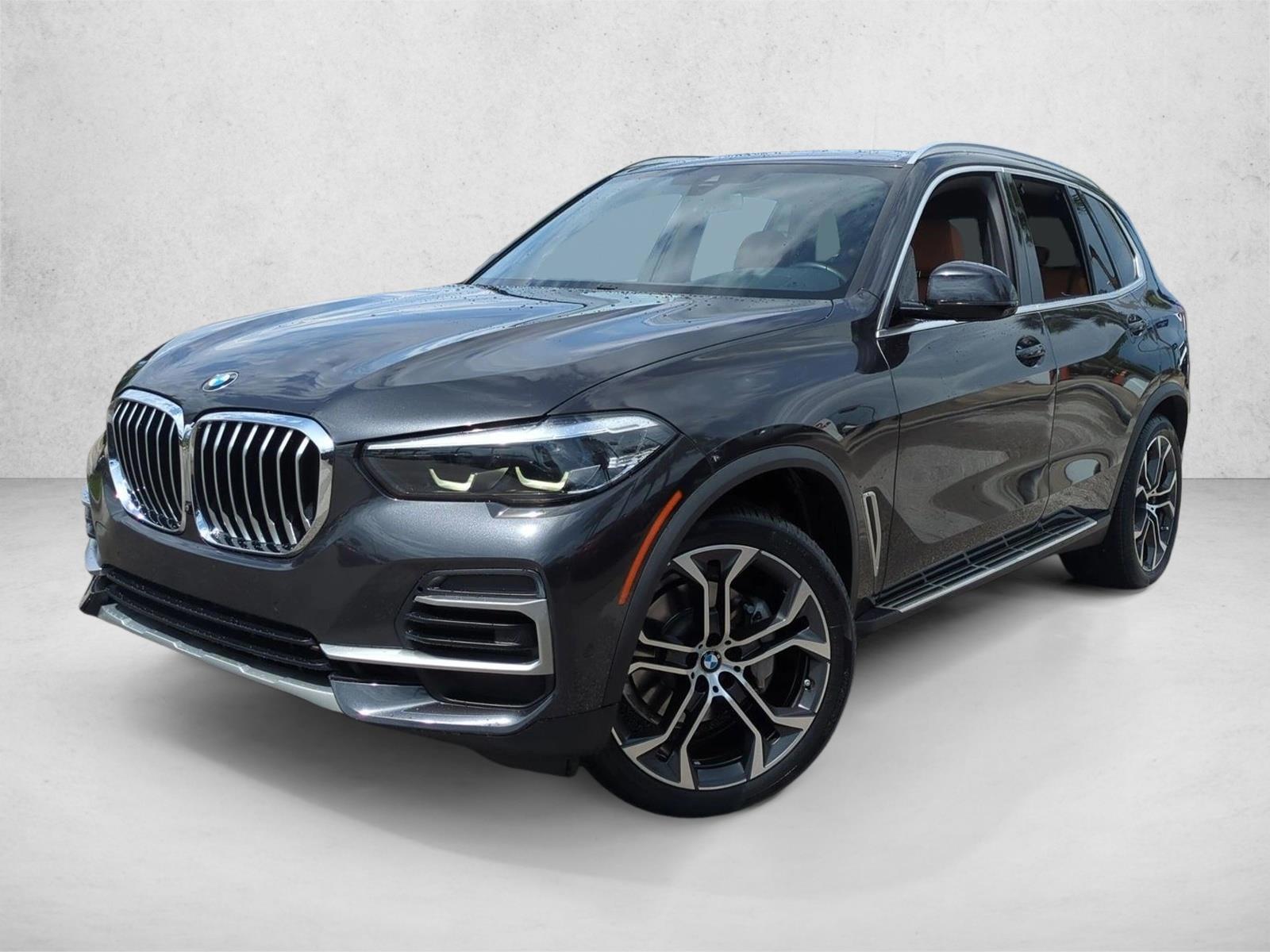 Thumbnail: 2022 BMW X5 - 1
