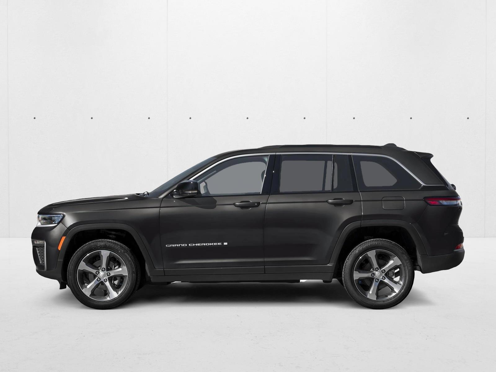 Thumbnail: 2026 Jeep Grand Cherokee - 2