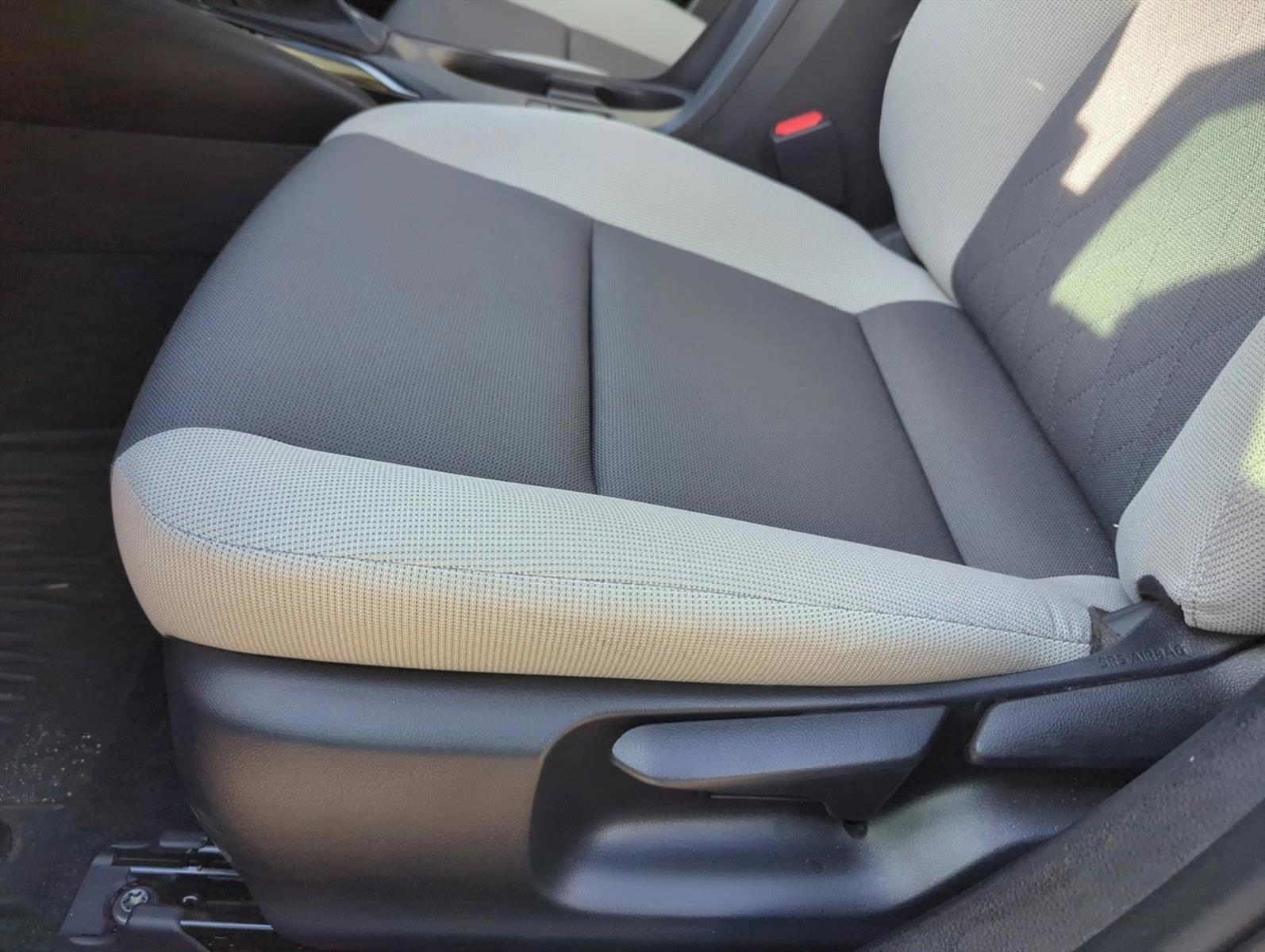 Thumbnail: 2025 Toyota Corolla - 3