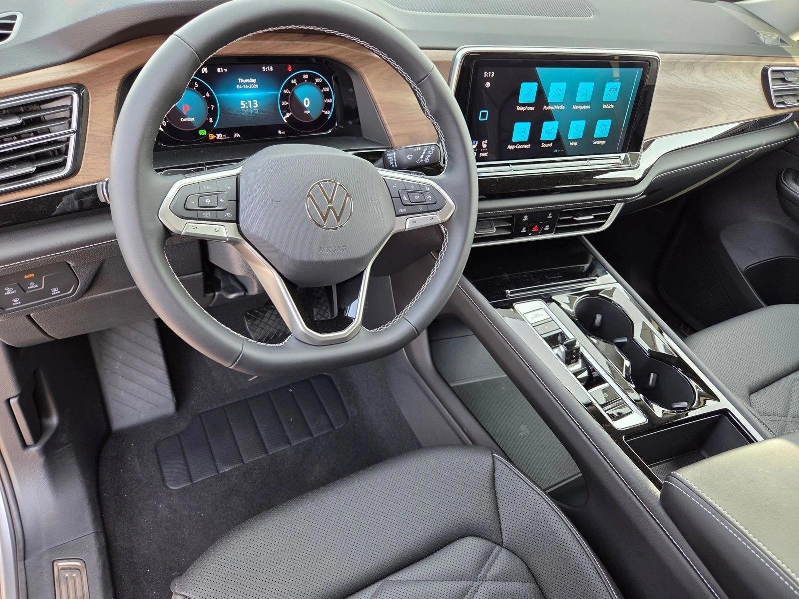 Thumbnail: 2026 Volkswagen Atlas - 3
