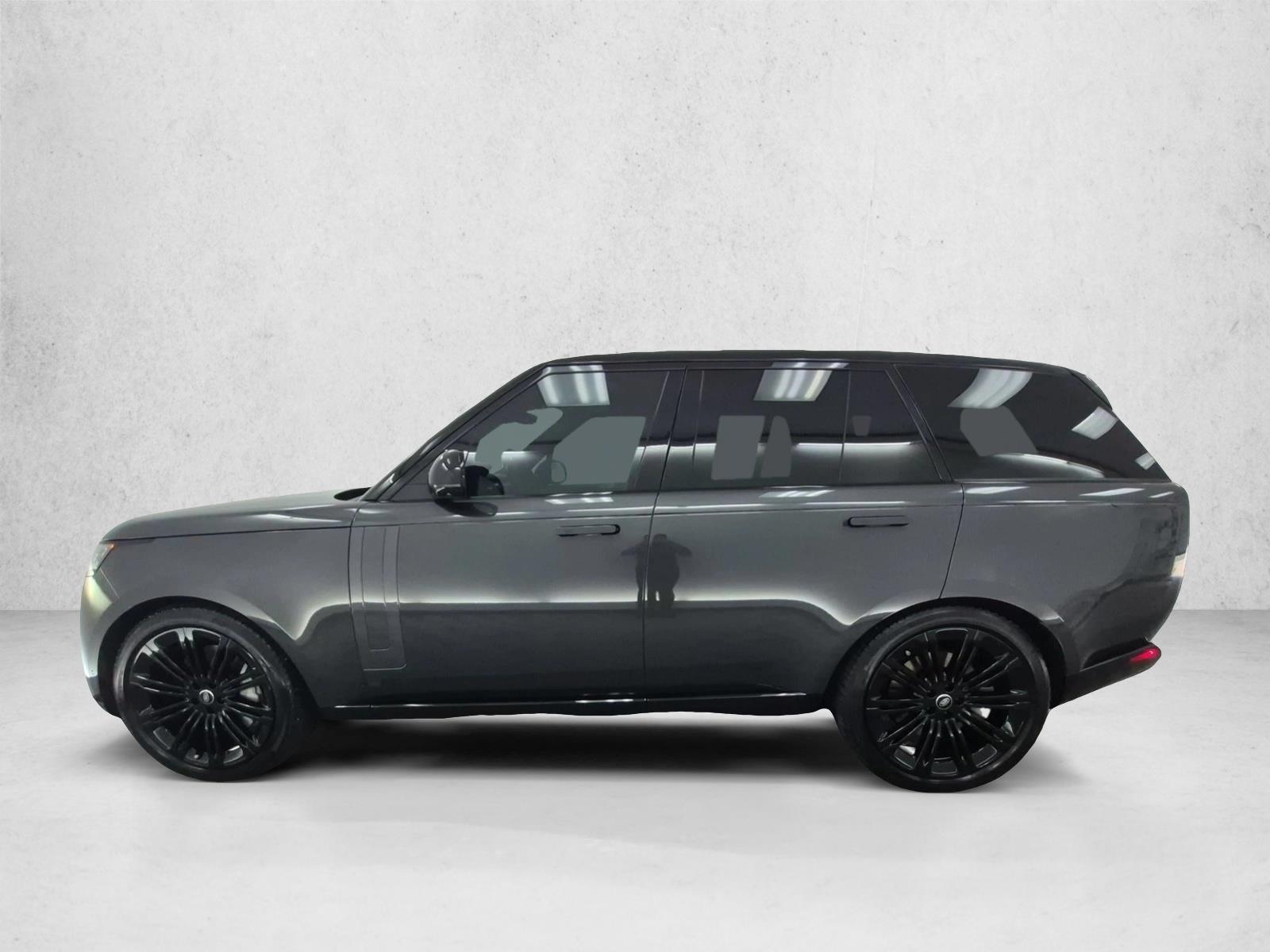 Thumbnail: 2025 Land Rover Range Rover - 2