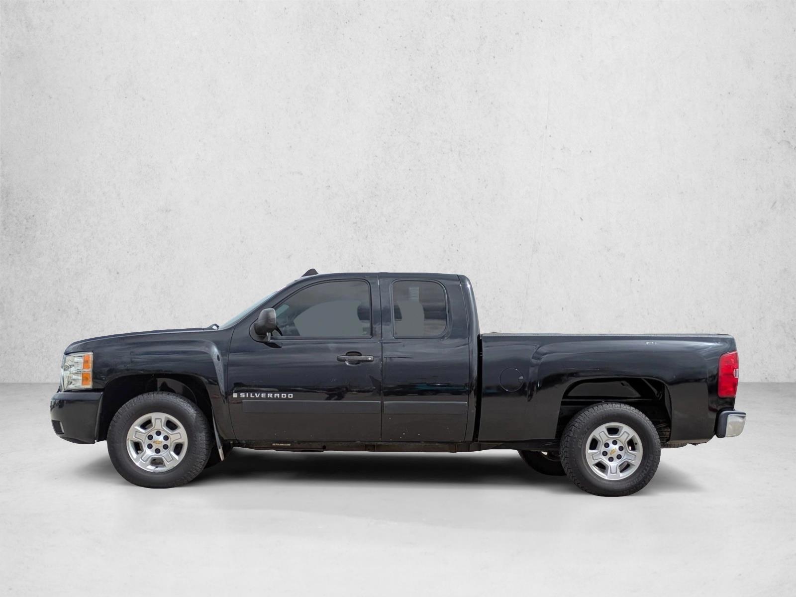 Thumbnail: 2008 Chevrolet Silverado 1500 - 2