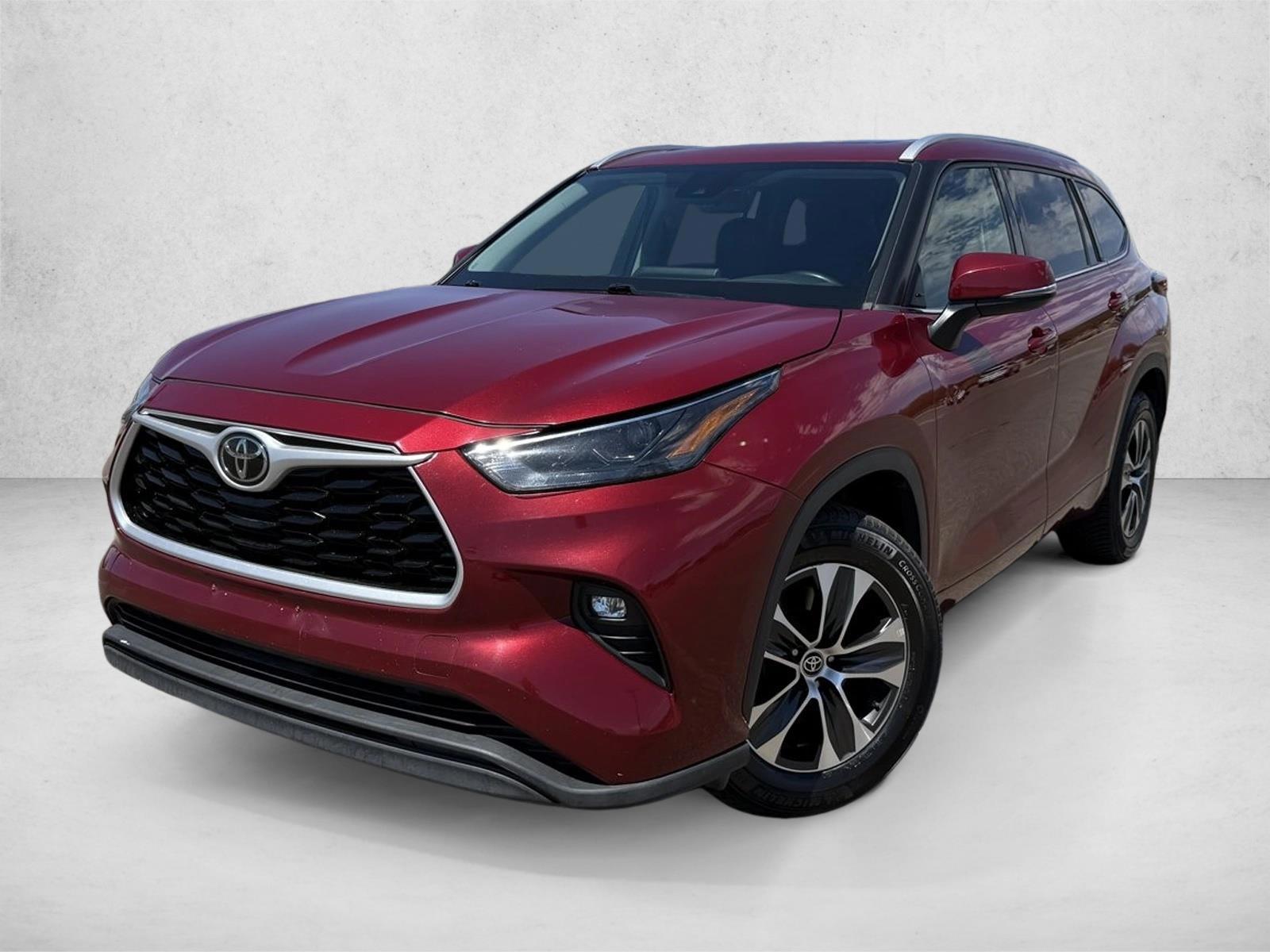 Thumbnail: 2022 Toyota Highlander - 1