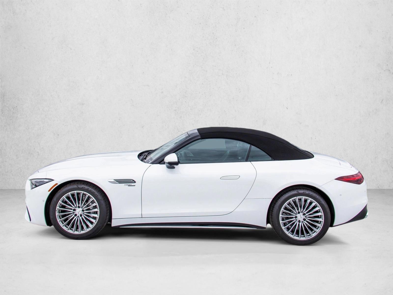 Thumbnail: 2025 Mercedes-Benz SL-Class - 2