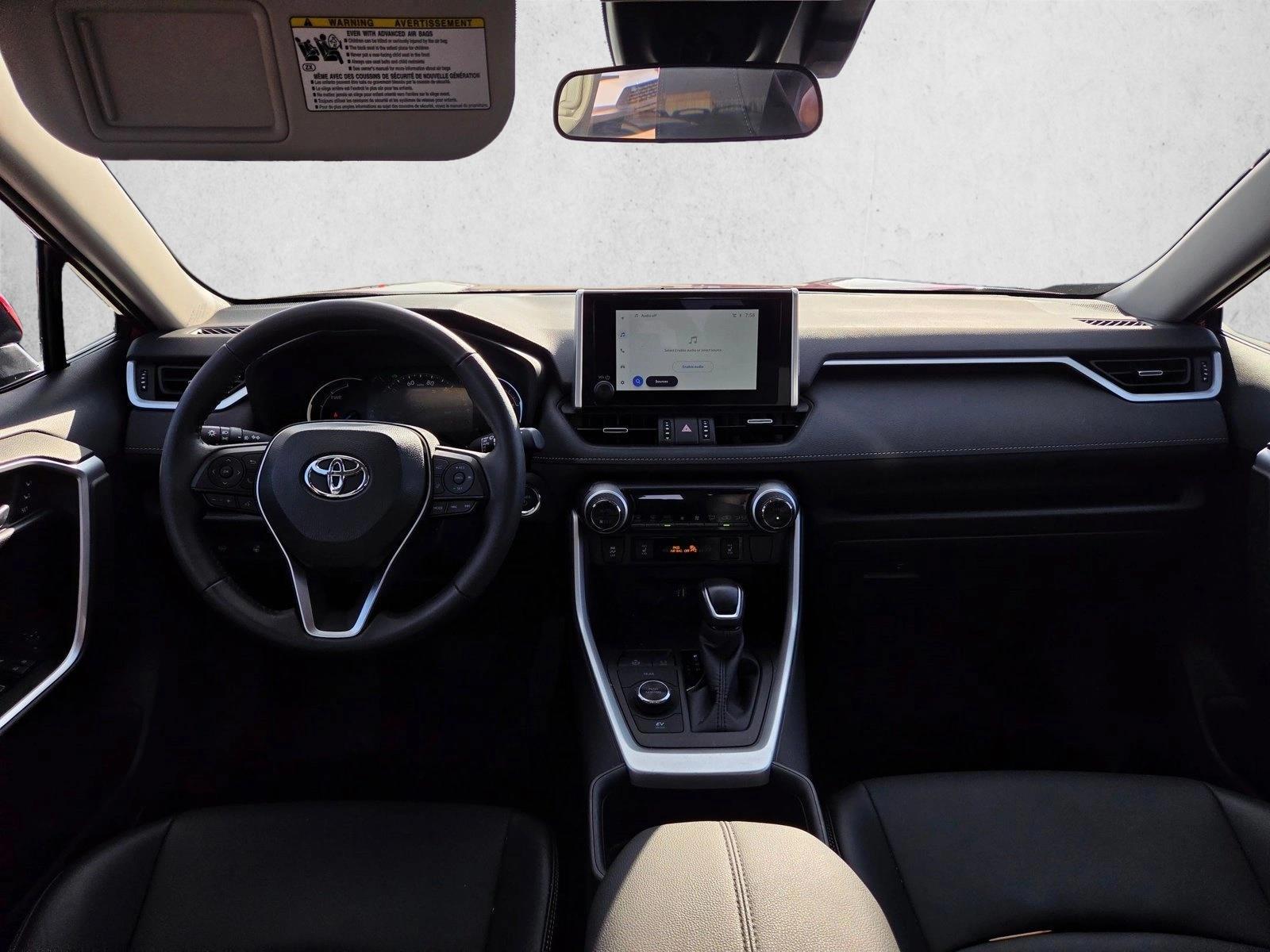 Thumbnail: 2025 Toyota RAV4 - 3