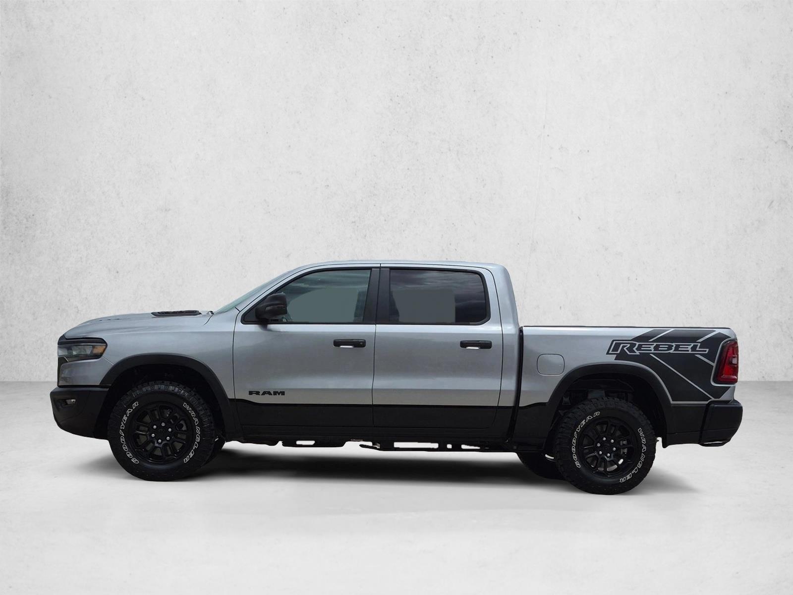 Thumbnail: 2025 RAM 1500 - 2