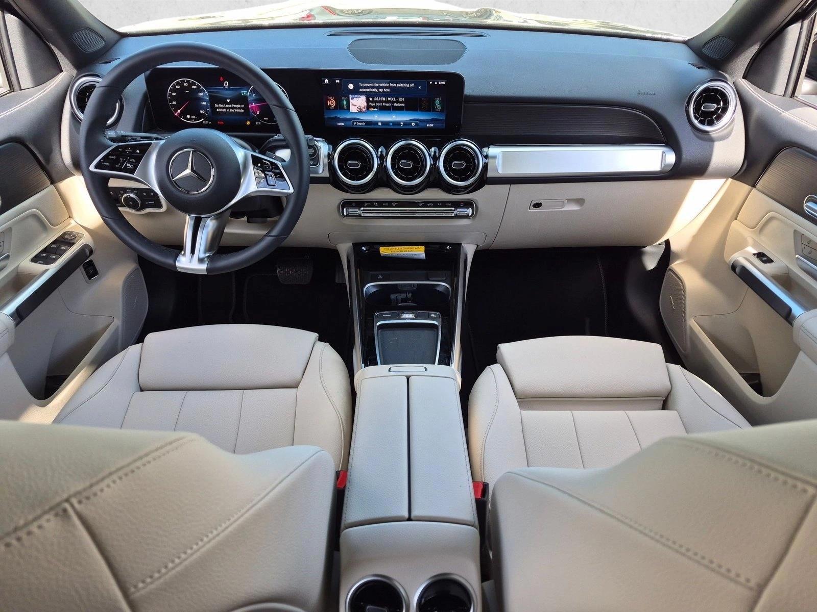 Thumbnail: 2026 Mercedes-Benz GLB - 3
