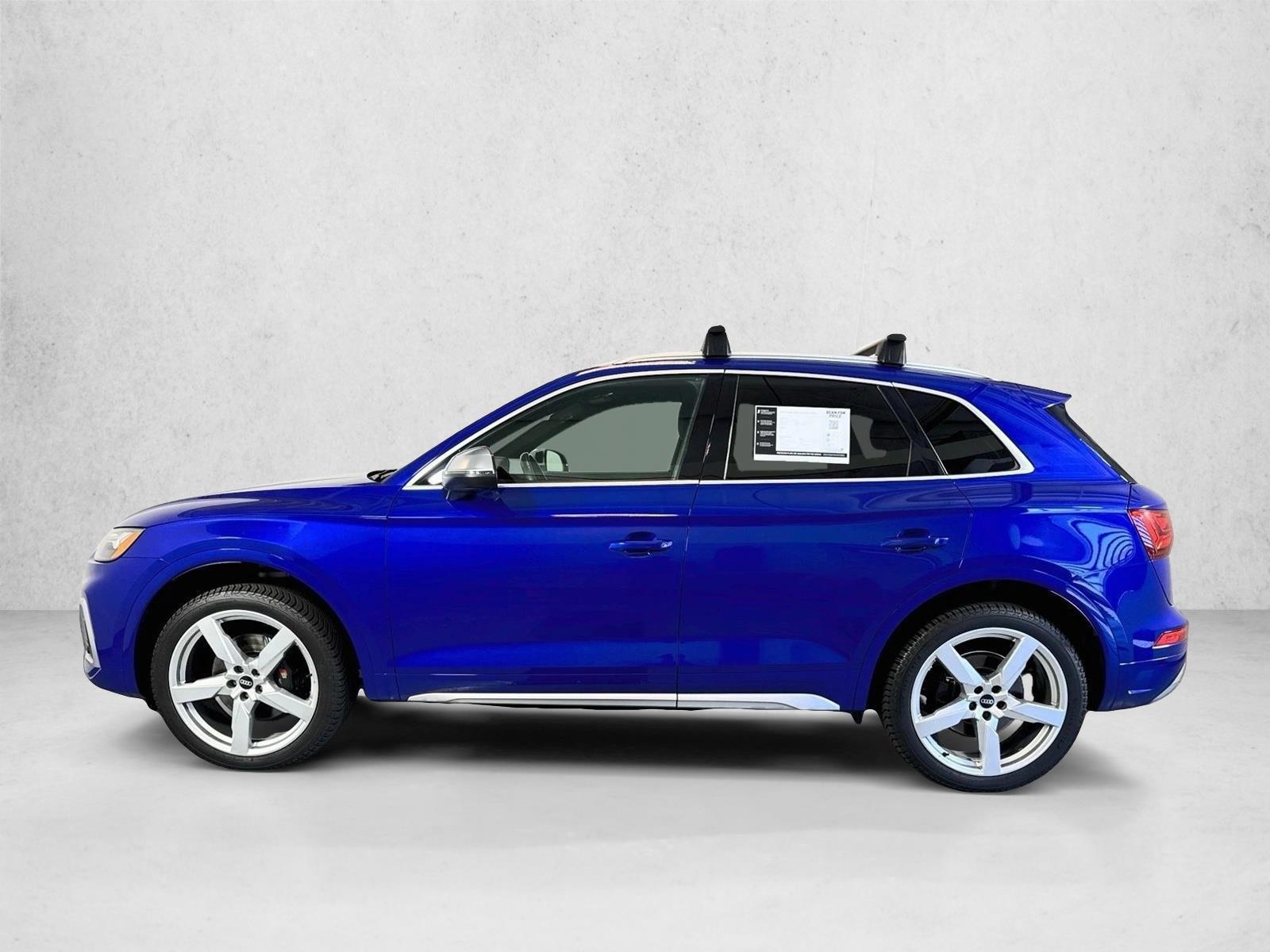 Thumbnail: 2022 Audi SQ5 - 2
