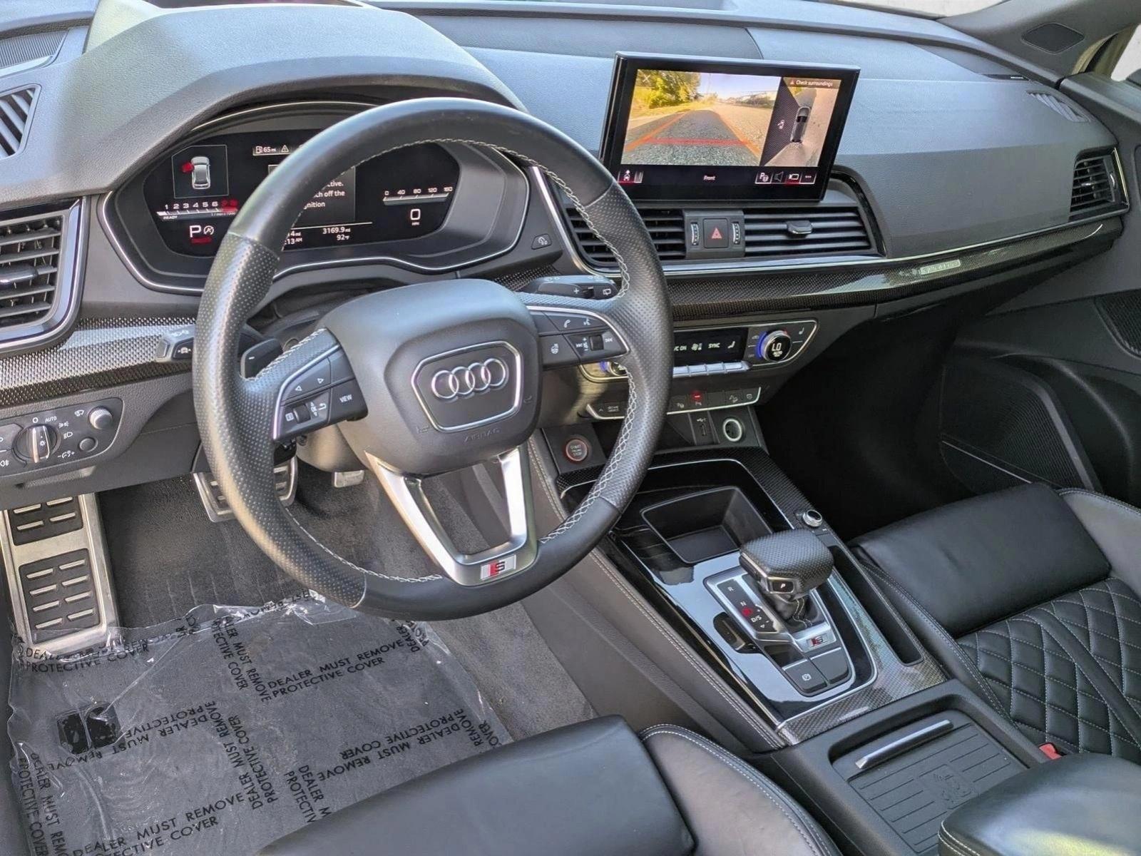 Thumbnail: 2021 Audi SQ5 - 3