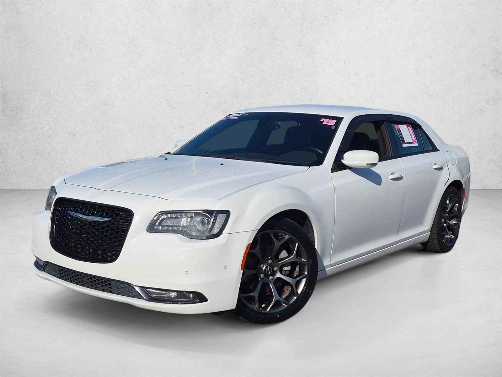 Thumbnail: 2015 Chrysler 300 - 1