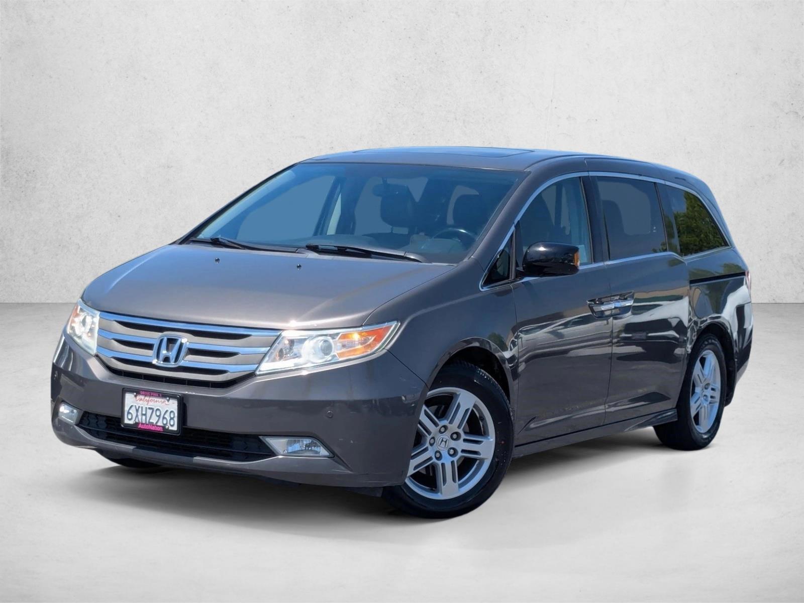 Thumbnail: 2013 Honda Odyssey - 1