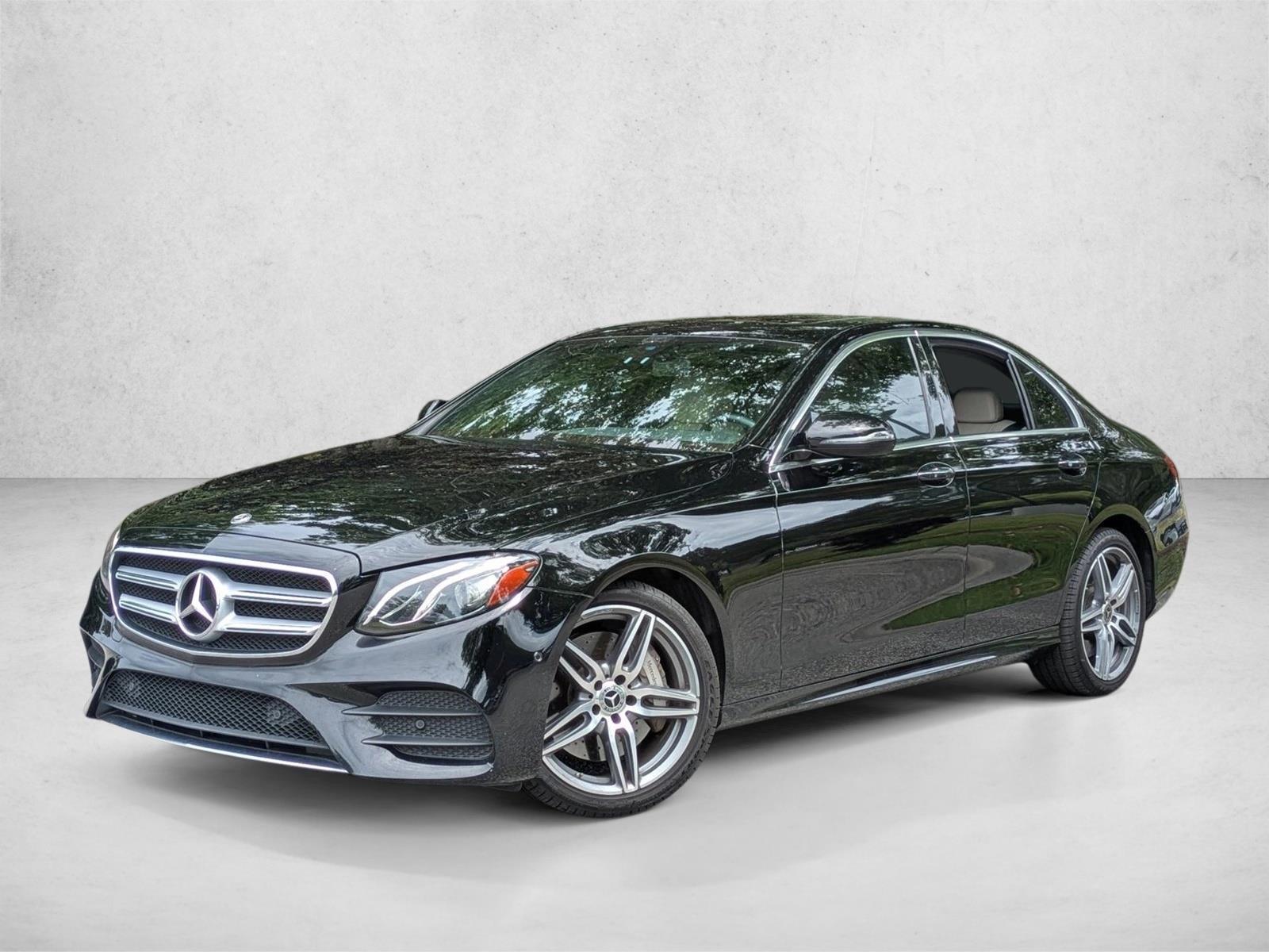 Thumbnail: 2018 Mercedes-Benz E-Class - 1