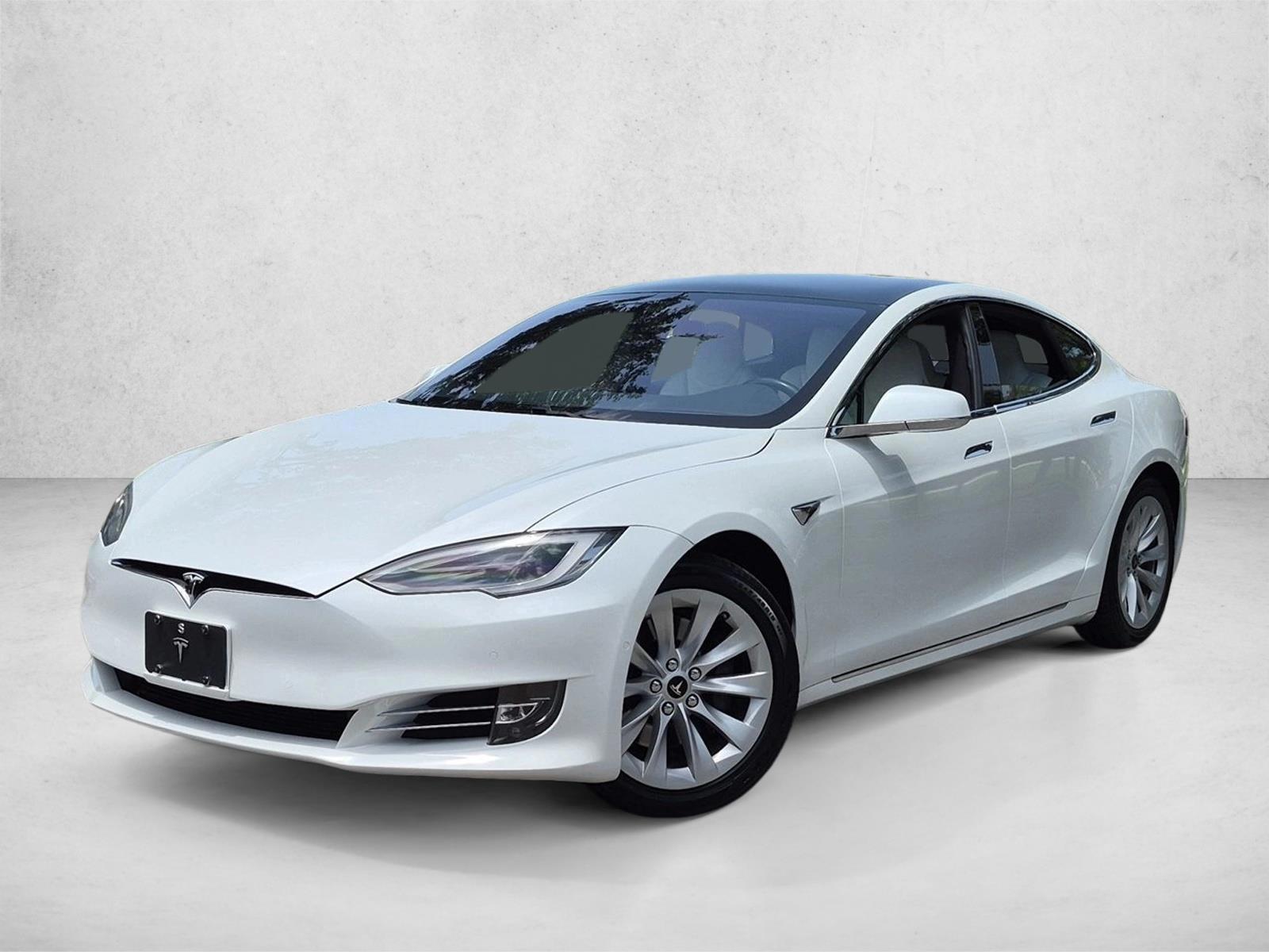 Thumbnail: 2020 Tesla Model S - 1