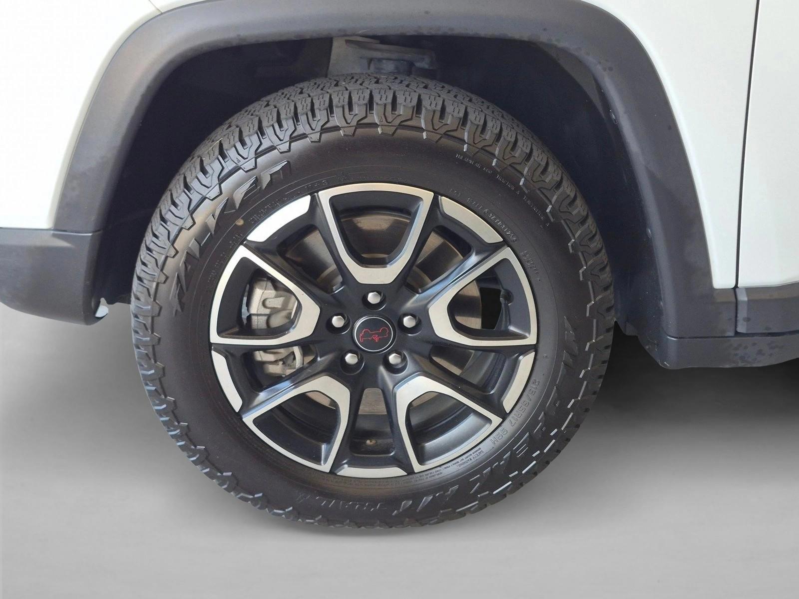 2025 Jeep Compass Trailhawk - Photo 22
