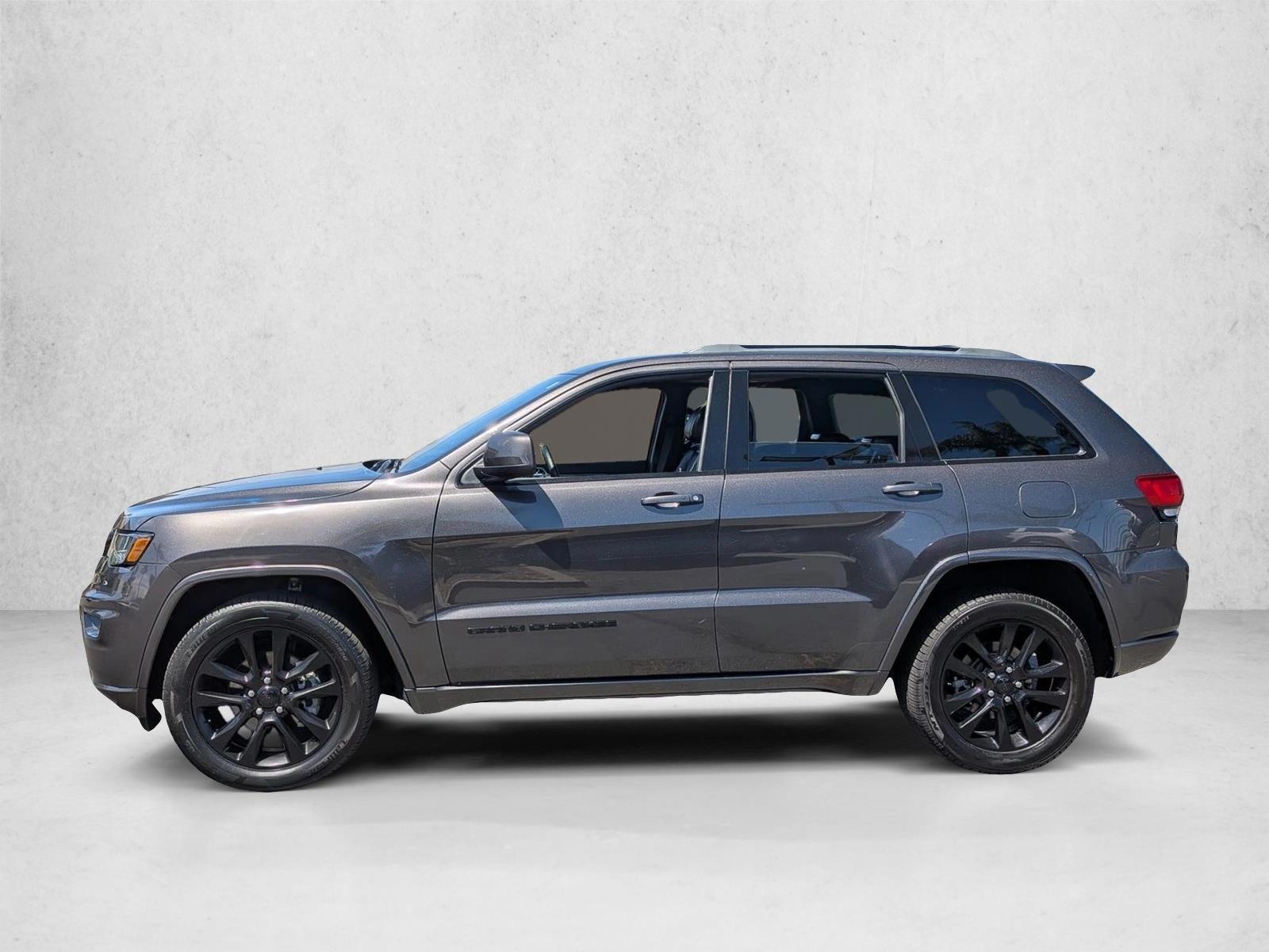 Thumbnail: 2019 Jeep Grand Cherokee - 2